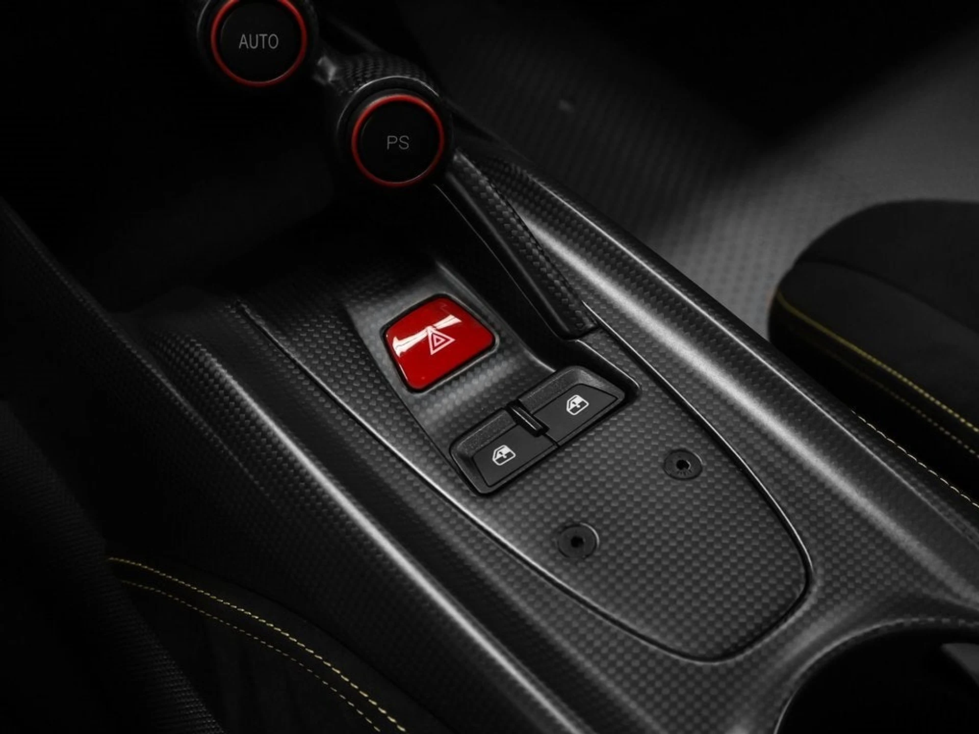 mph071_1525740785_72_656ed00c1c