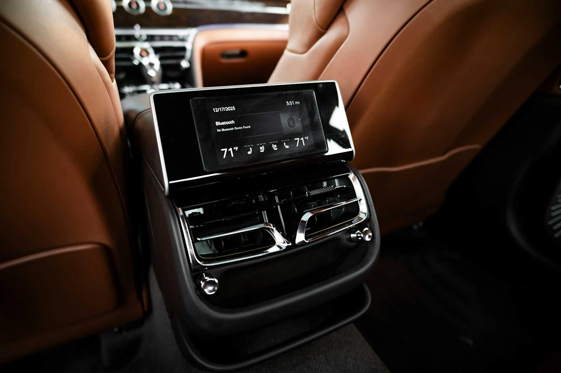 mph071_1550619107_ce1949f326ace2e94c7beff5b17b04ccx_06eb96da24