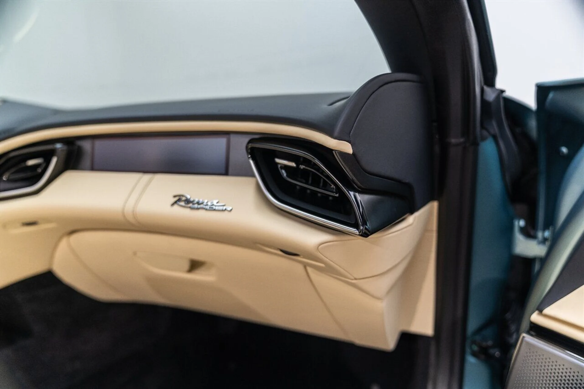 mph071_1660153608_53ff58aca5_1280_7a32583bb4