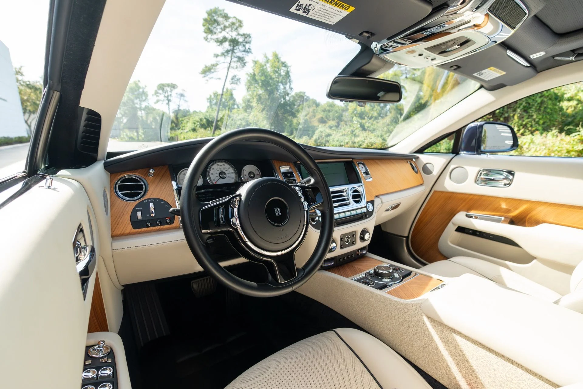 mph071_1805072144_Used_2016_Rolls_Royce_Wraith_1762887509_277a54569f