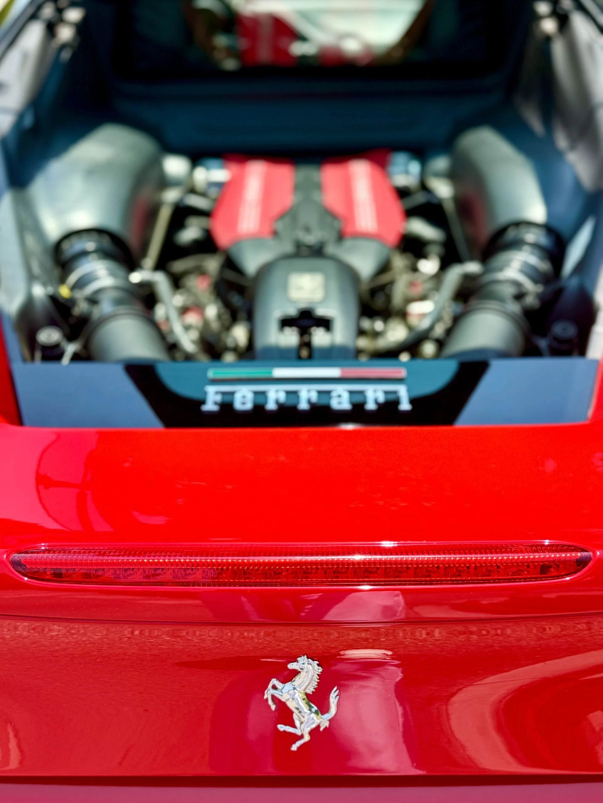 mph071_1806027941_Used_2016_Ferrari_488_GTB_1757699344_085d6a7002