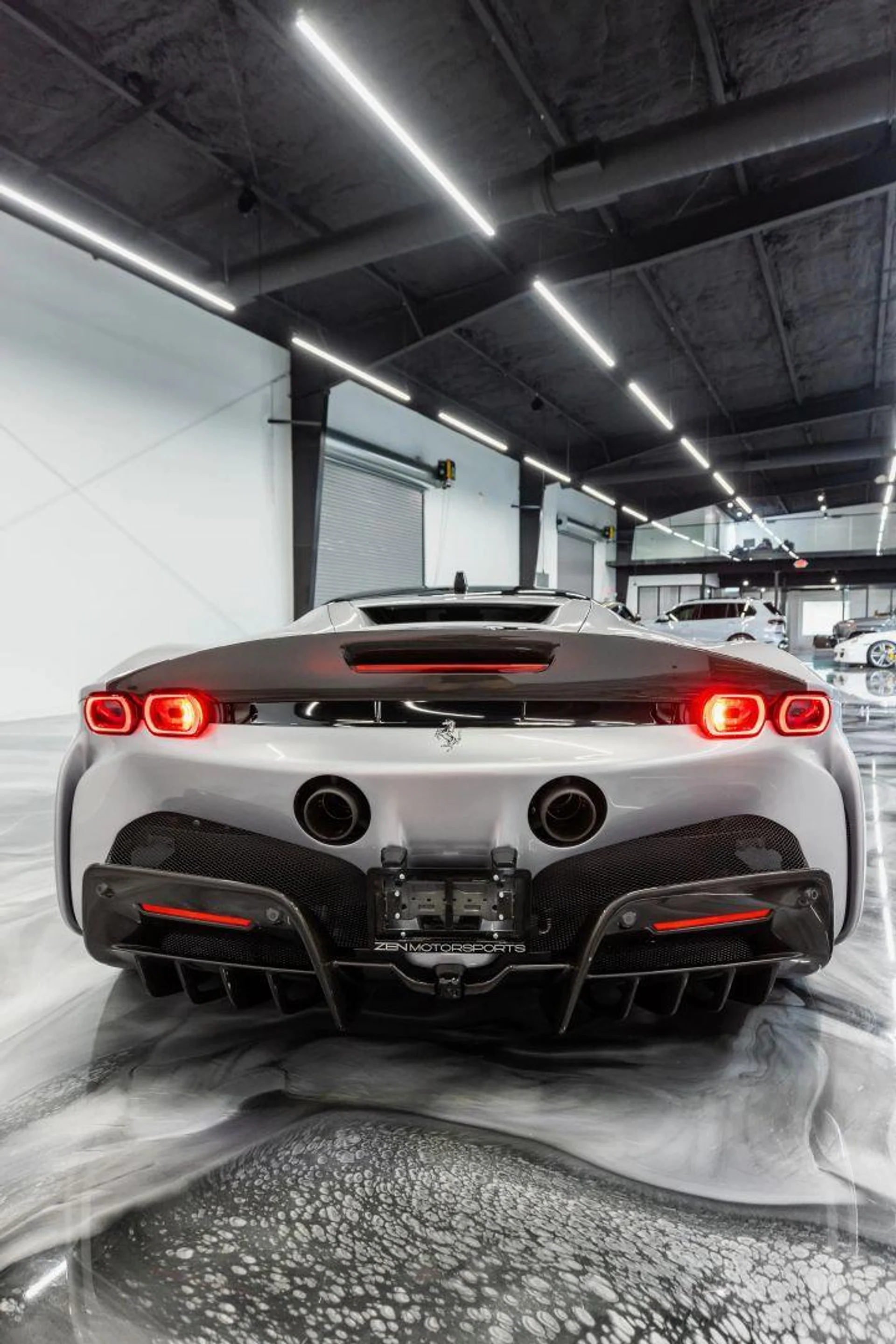 mph071_1812559188_Used_2021_Ferrari_SF_90_Stradale_Coupe_2_D_1777366283_78875307da