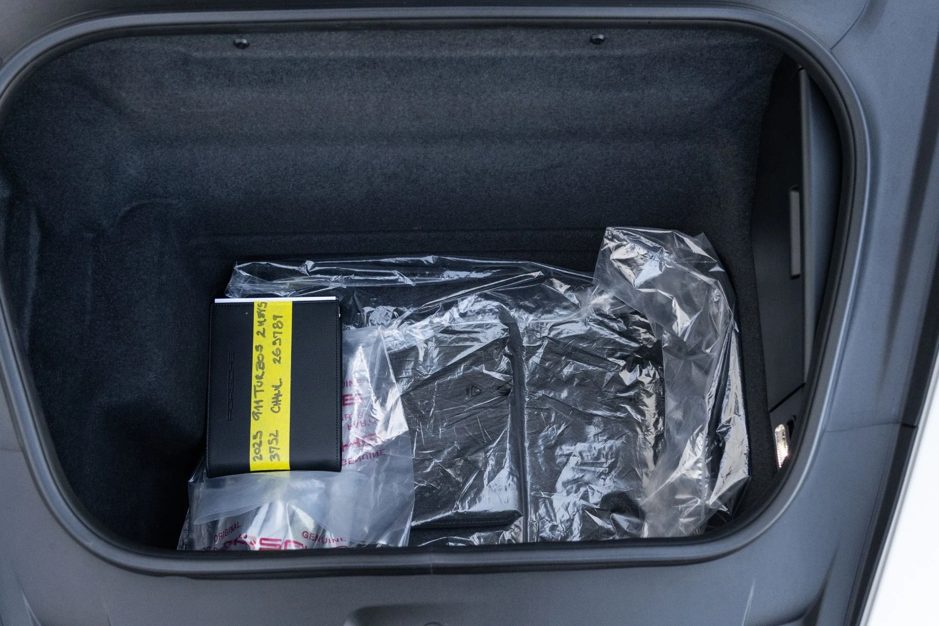 mph071_1880266862_Used_2025_Porsche_911_Turbo_S_1770437451_f7176b1701