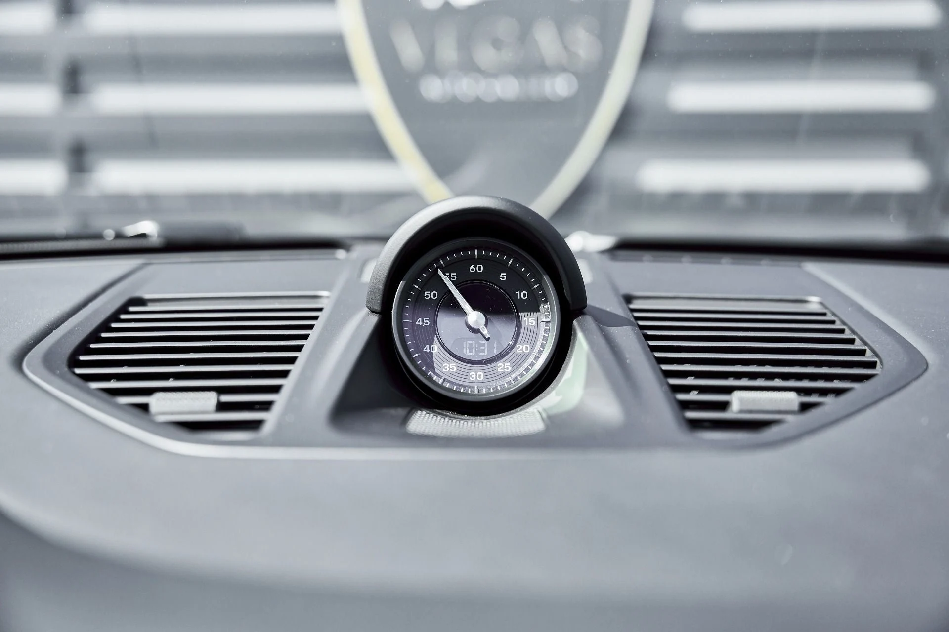 mph071_1903045335_Used_2026_Porsche_911_Targa_4_S_1772843328_480bcddb48