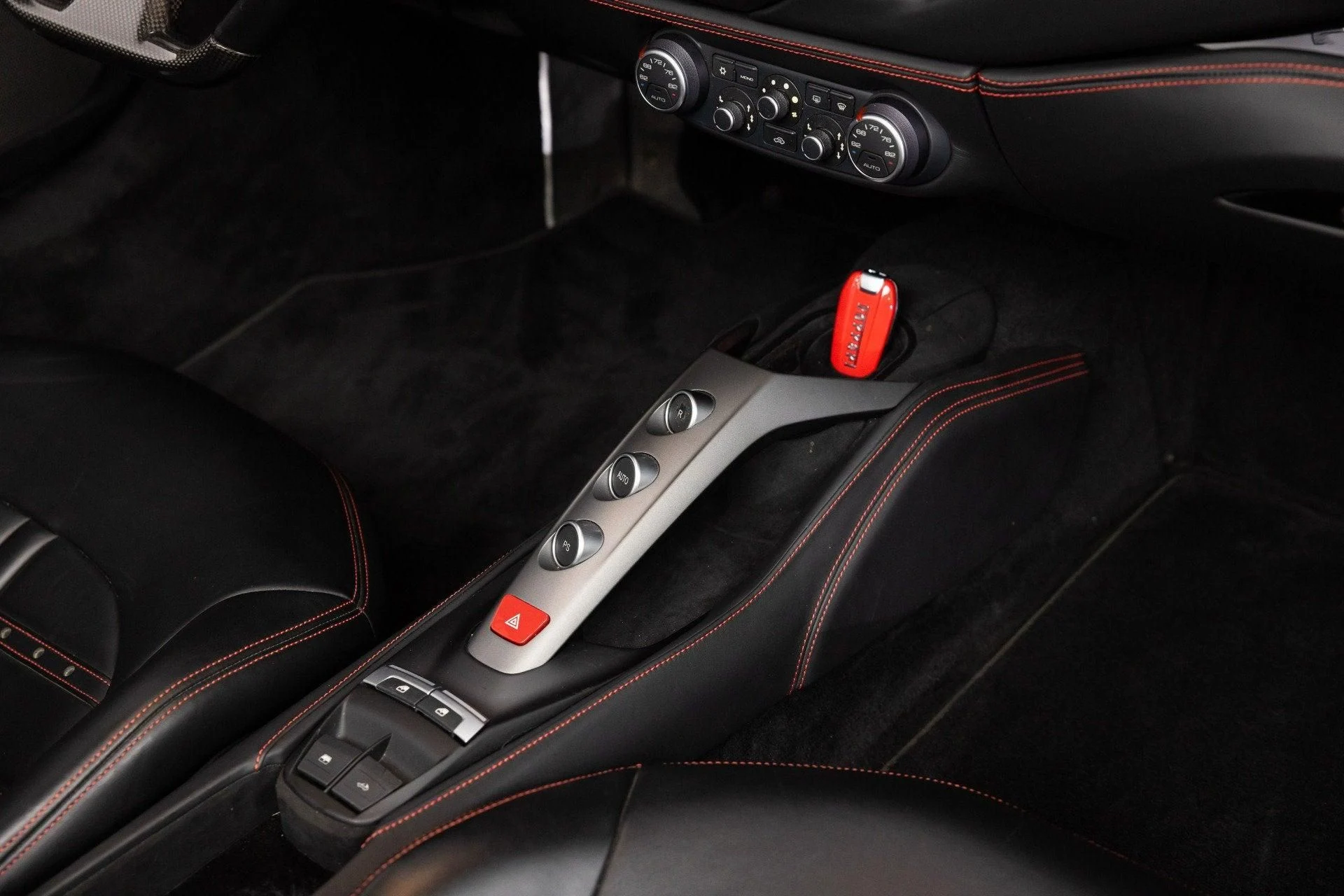 mph071_2020407066_Used_2017_Ferrari_488_Spider_1787836800_0224a49e39