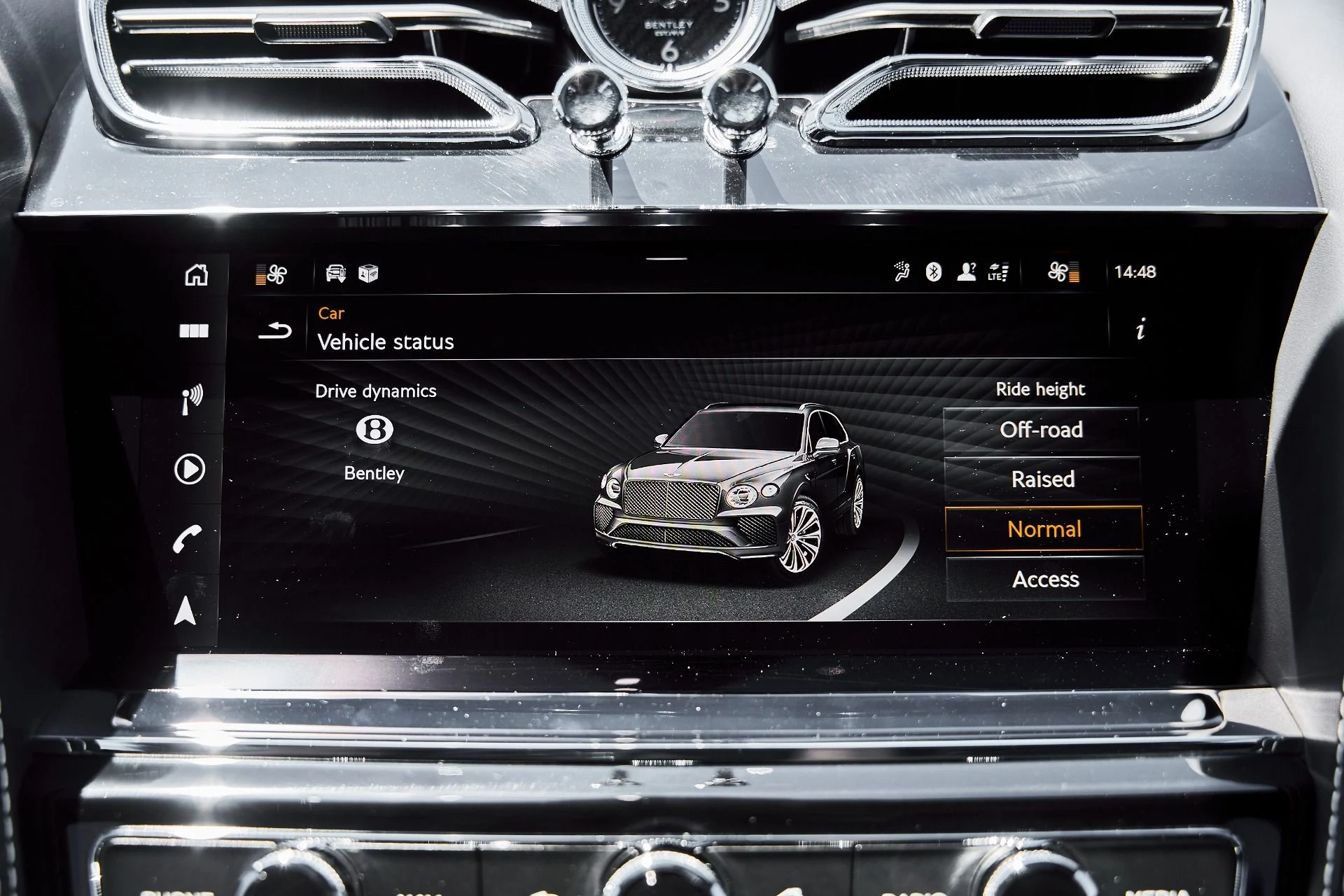 mph071_2050781140_Used_2024_Bentley_Bentayga_1778202874_06041502a5