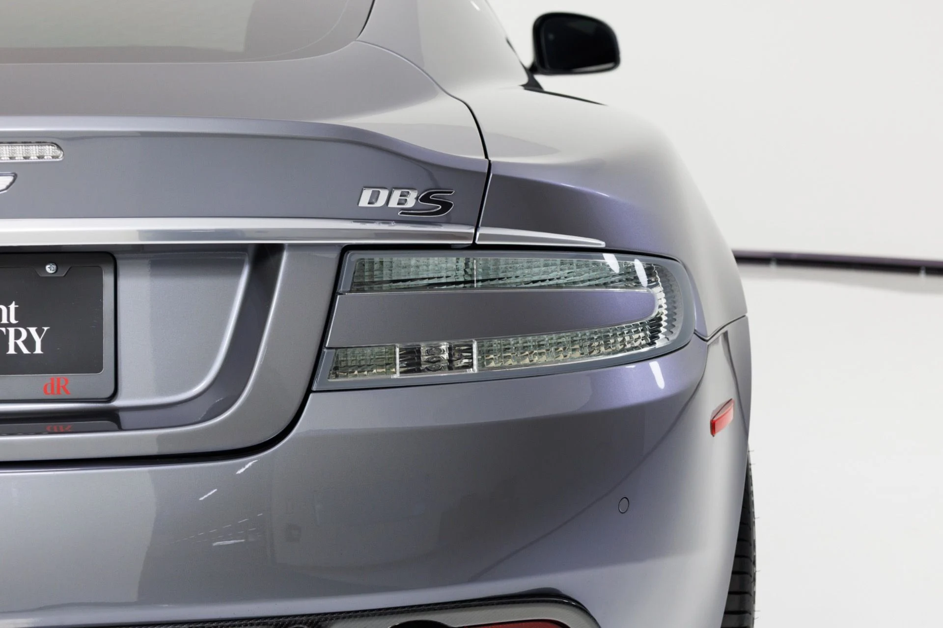 mph071_2076550570_Used_2010_Aston_Martin_DBS_1792190124_c55c9f33bb