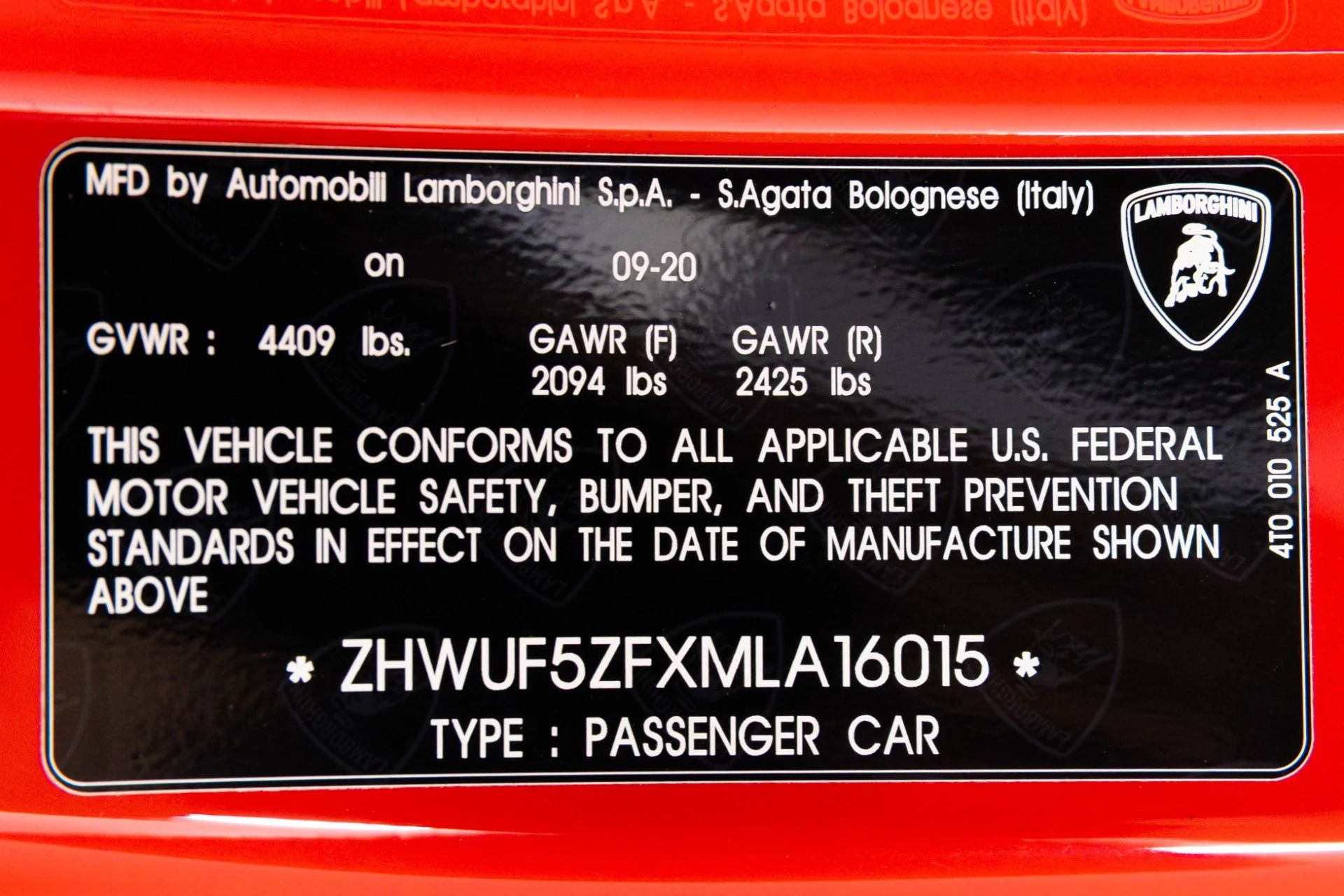 mph071_2095050807_Used_2021_Lamborghini_Huracan_EVO_1762806489_97a62b9007
