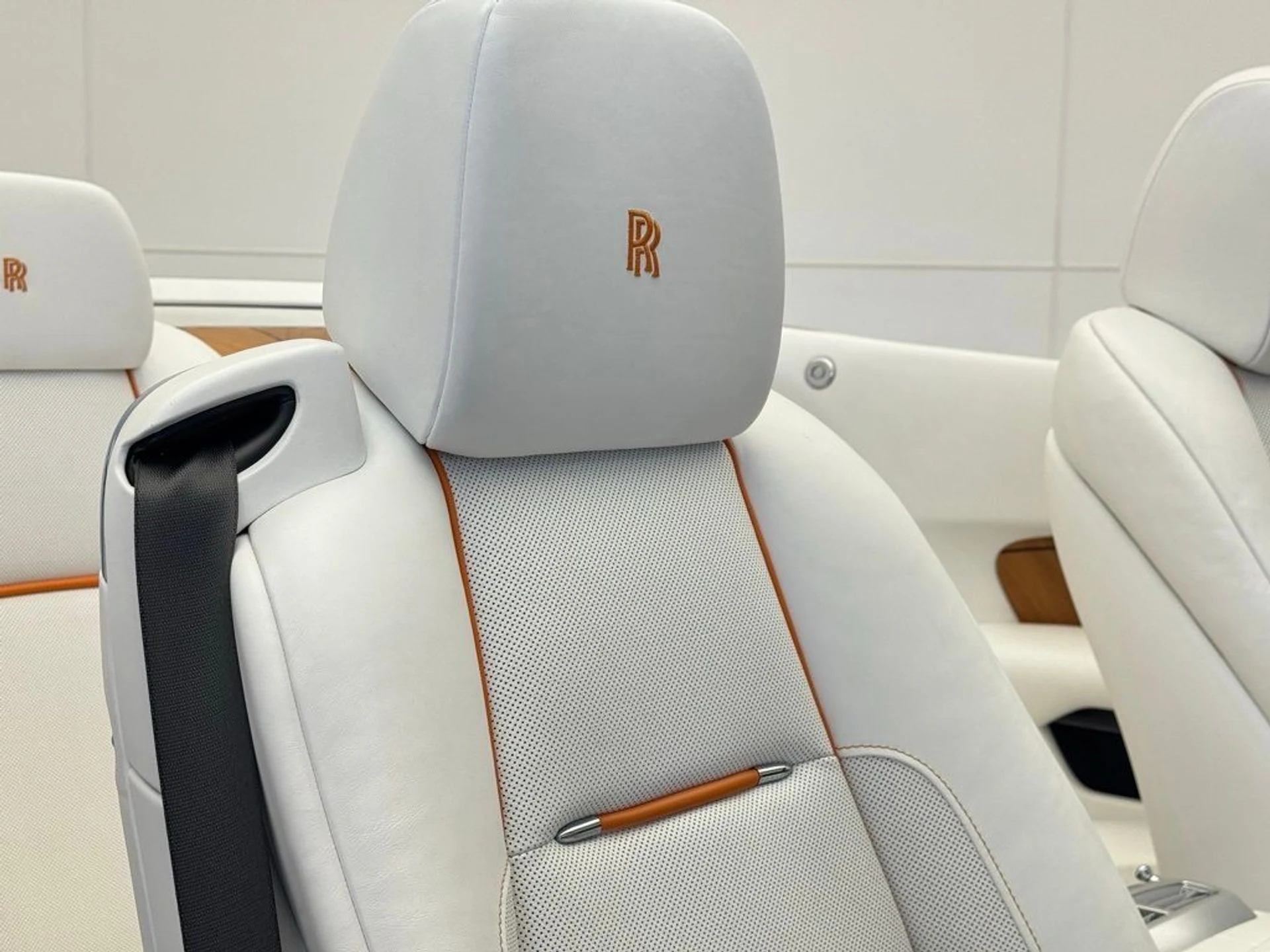 mph071_2119506785_k6f2j3dwa4swr9fe5hcxeuf3drdq_1f12437f60