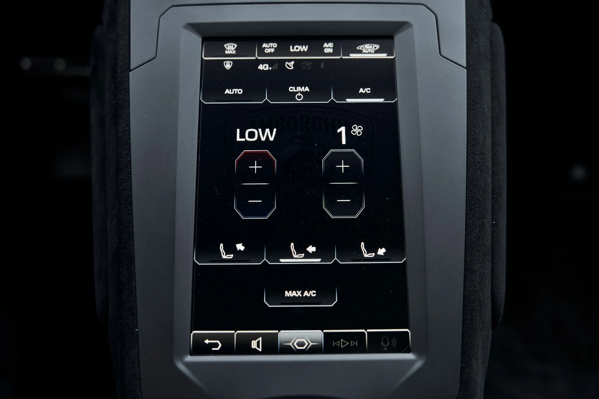 mph071_2134454378_Used_2022_Lamborghini_Huracan_STO_Base_1771294617_2dc904ea08