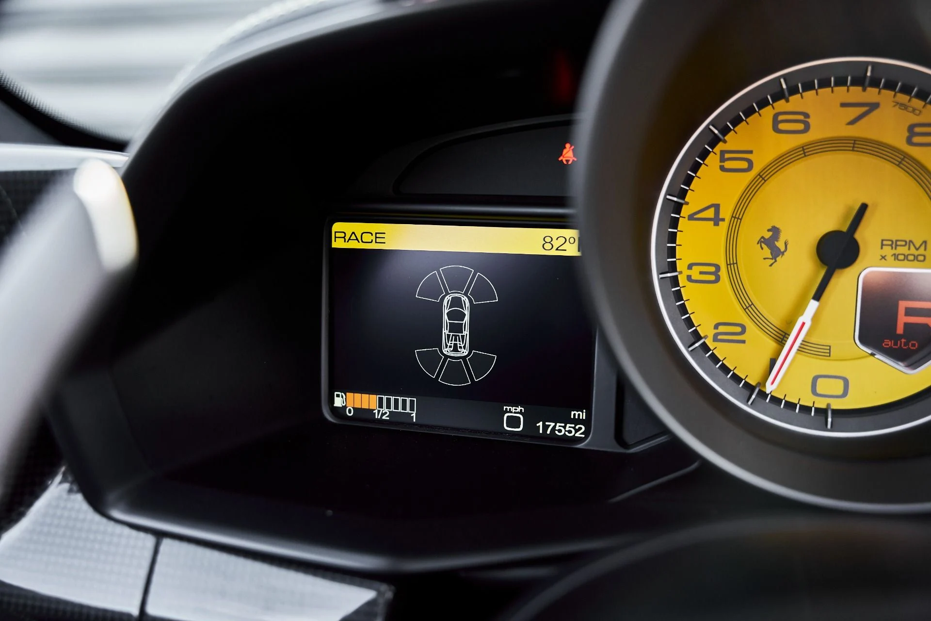 mph071_2159746299_Used_2015_Ferrari_458_Spider_Base_1777010355_e203ecc7cc