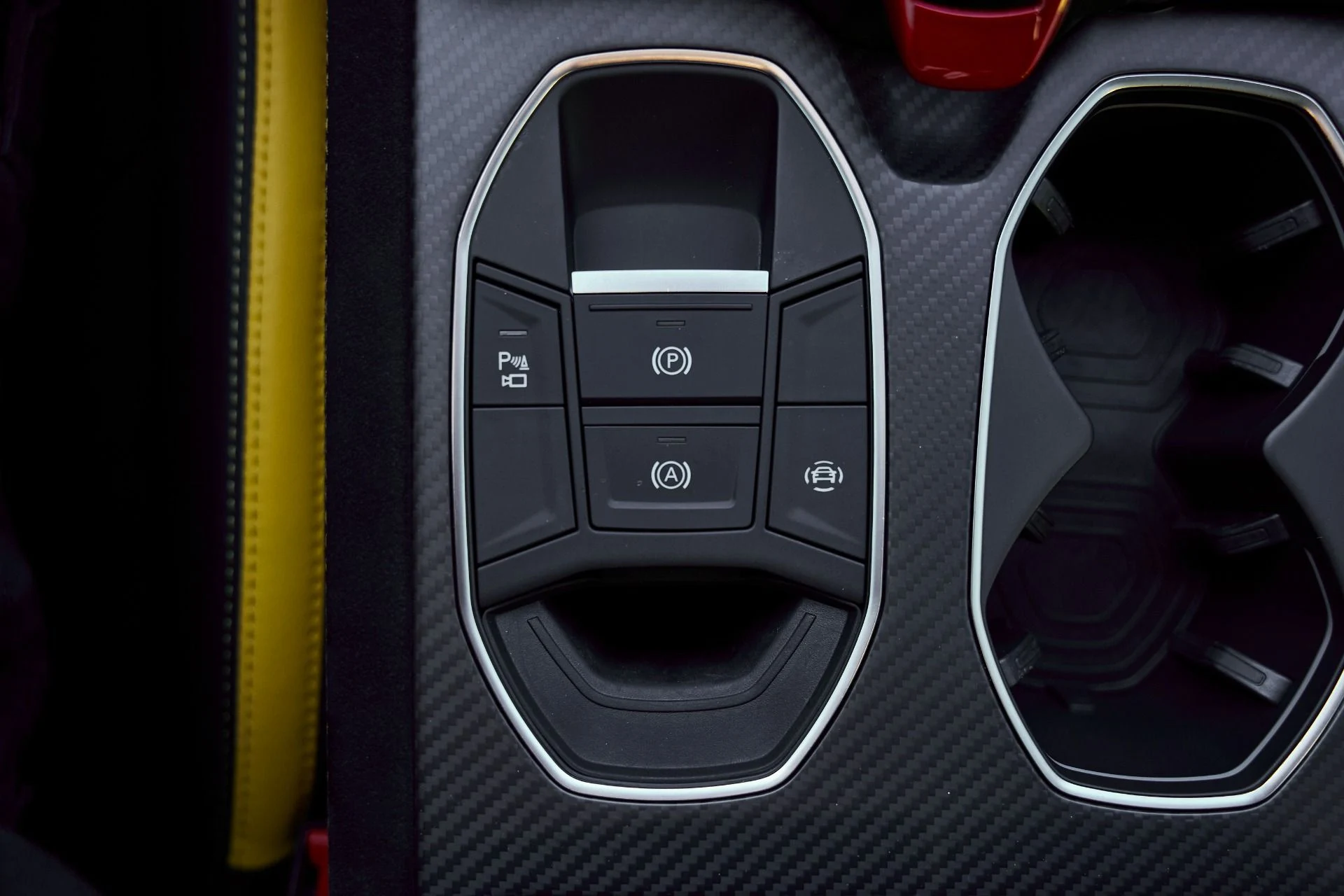 mph071_219677065_Used_2024_Lamborghini_Urus_Performante_1768011671_c317ea4b04