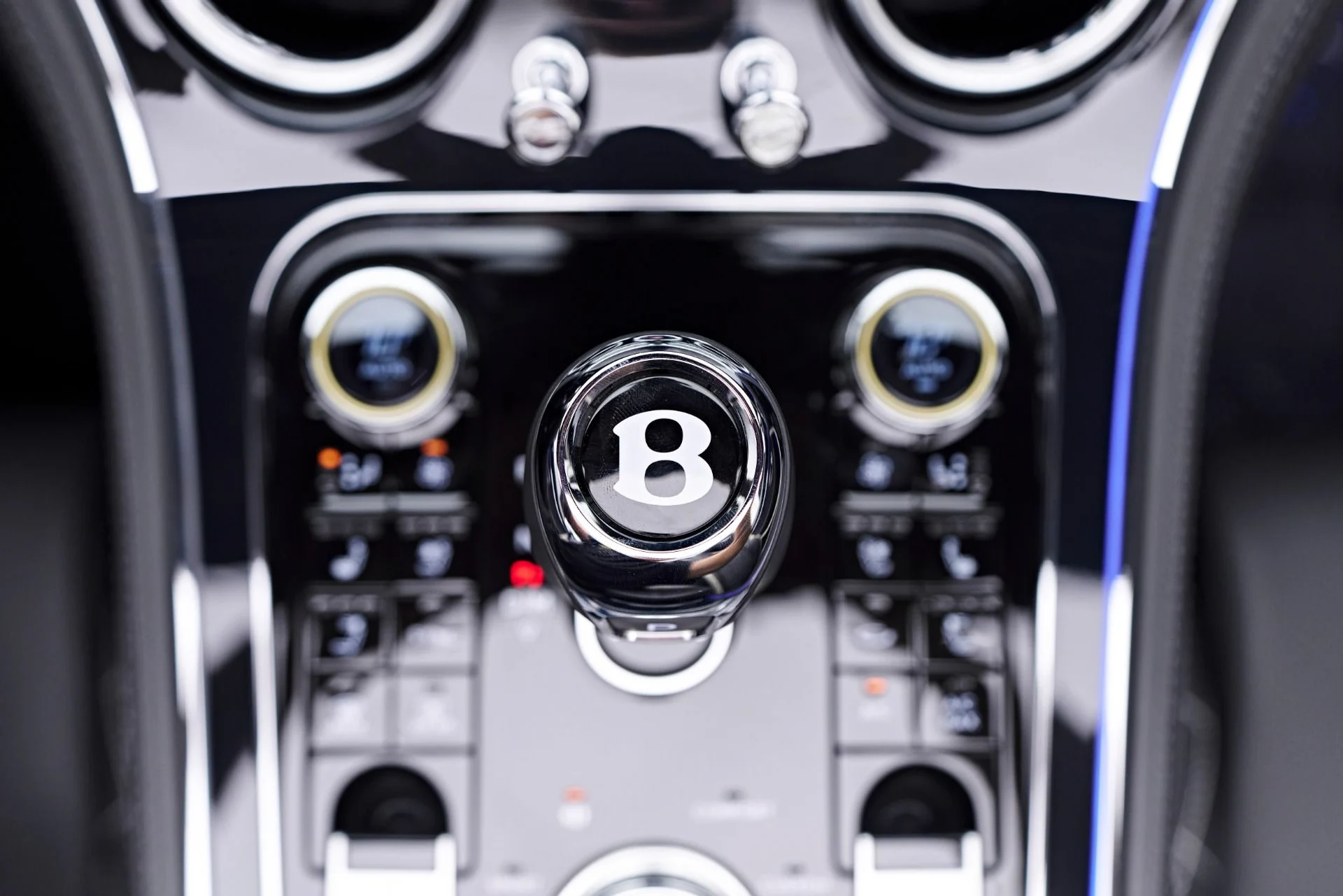 mph071_2200905246_Used_2024_Bentley_Continental_GT_Speed_1758316125_76b21319a6