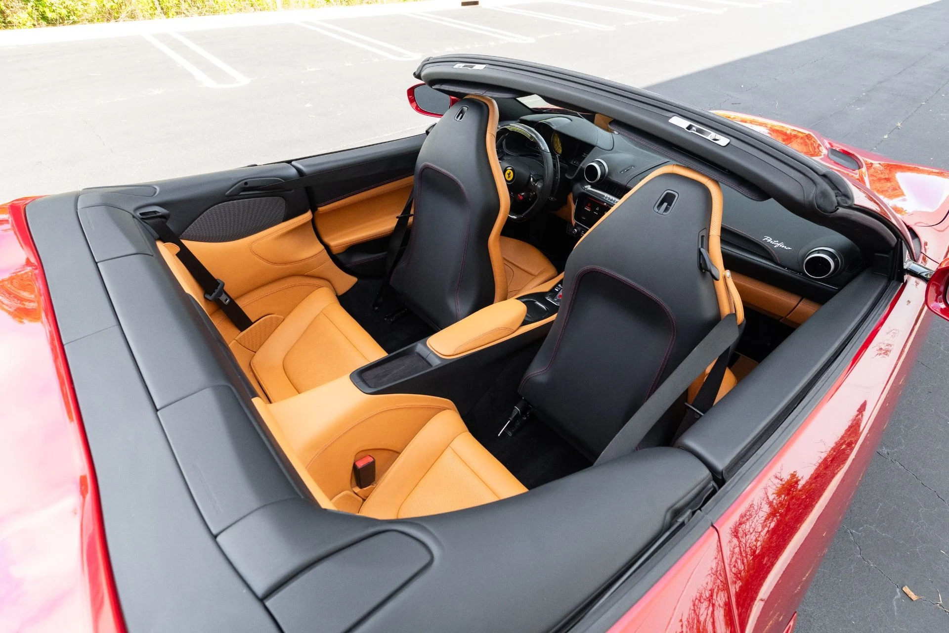 mph071_2261298158_Used_2019_Ferrari_Portofino_1779384790_1ea5d856ce