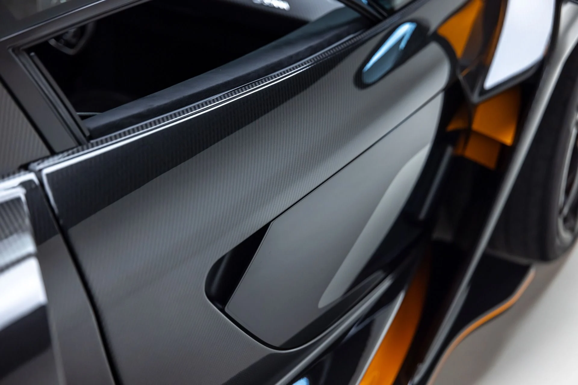 mph071_2368759370_13122_p72_l_2dee422610