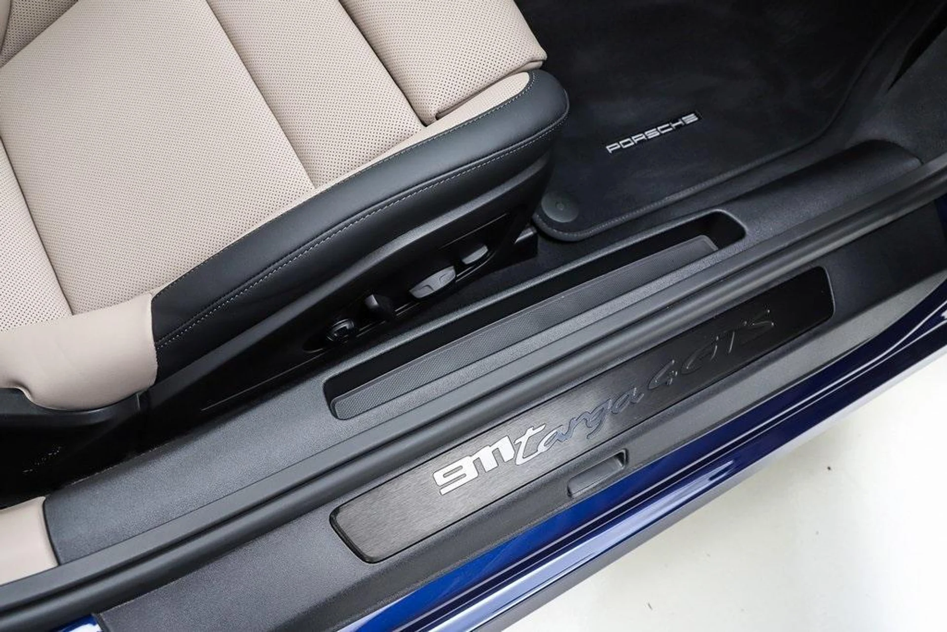 mph071_2374665483_l3_T7bynp3wkg_NM_Nad_Er_G6_KQ_Rh3k_080634fa6f