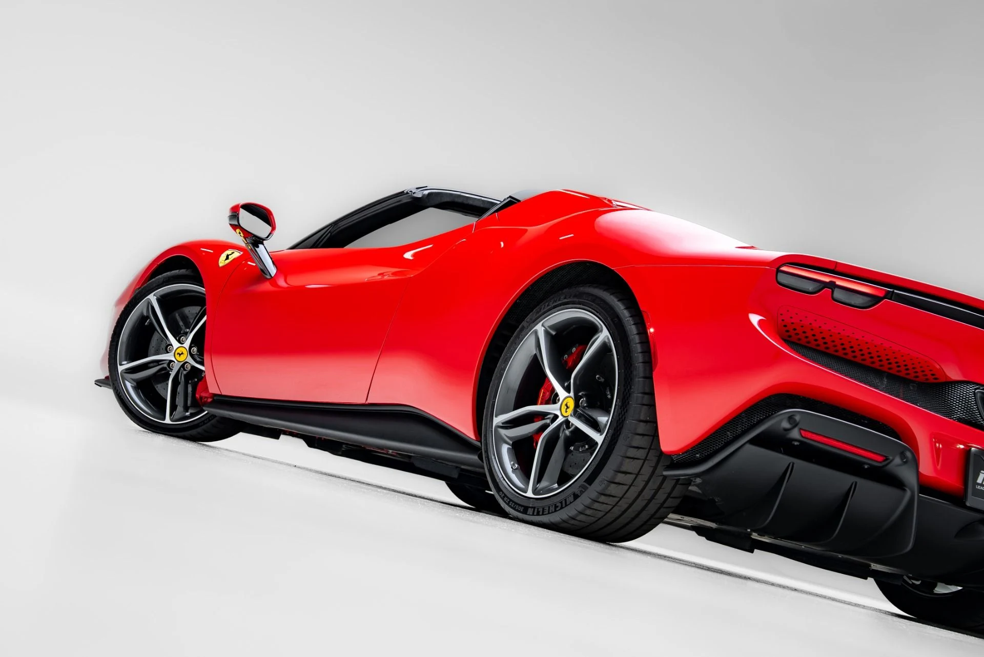 mph071_2440148622_Used_2023_Ferrari_296_GTS_1776369972_bbe1bfc547