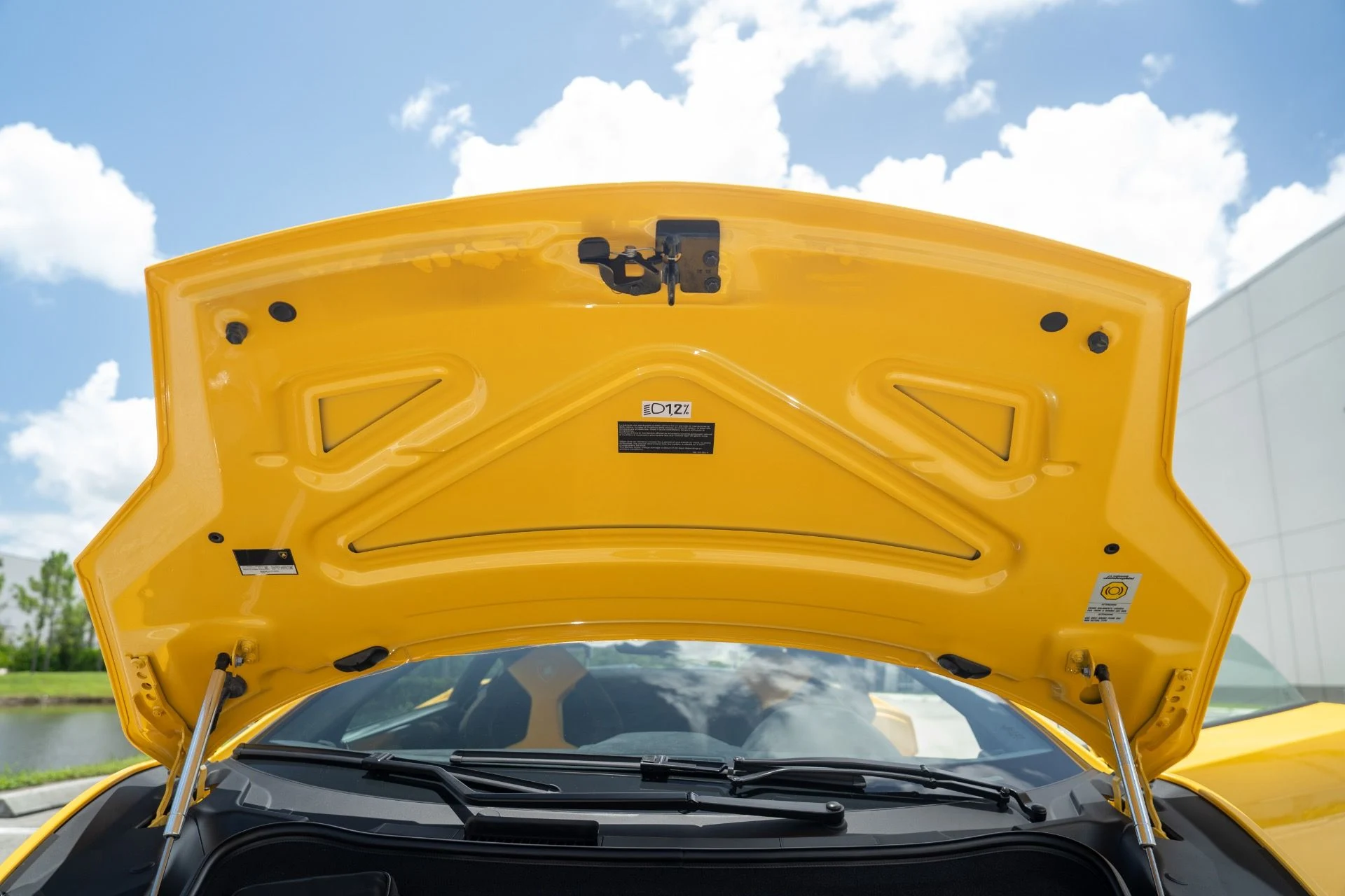 mph071_269394295_Used_2014_Lamborghini_Gallardo_LP_570_4_Squadra_Corse_1755029673_2f74c7a2f2