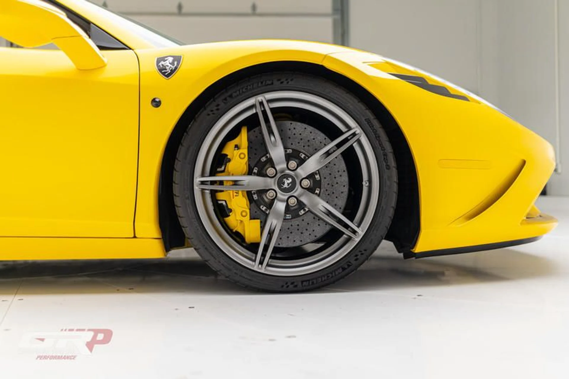 mph071_2750066591_740386_C6_BBF_1_4460_8_EFF_B4_A257_A45_C23_820a2112c6