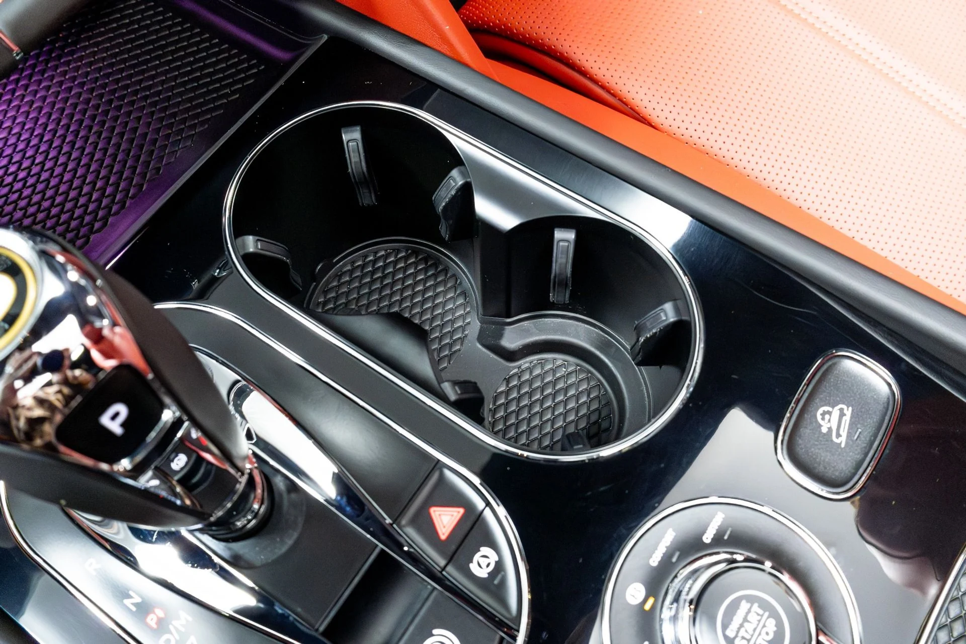 mph071_2942249517_Used_2020_Bentley_Bentayga_V8_1774292202_065ccb9145