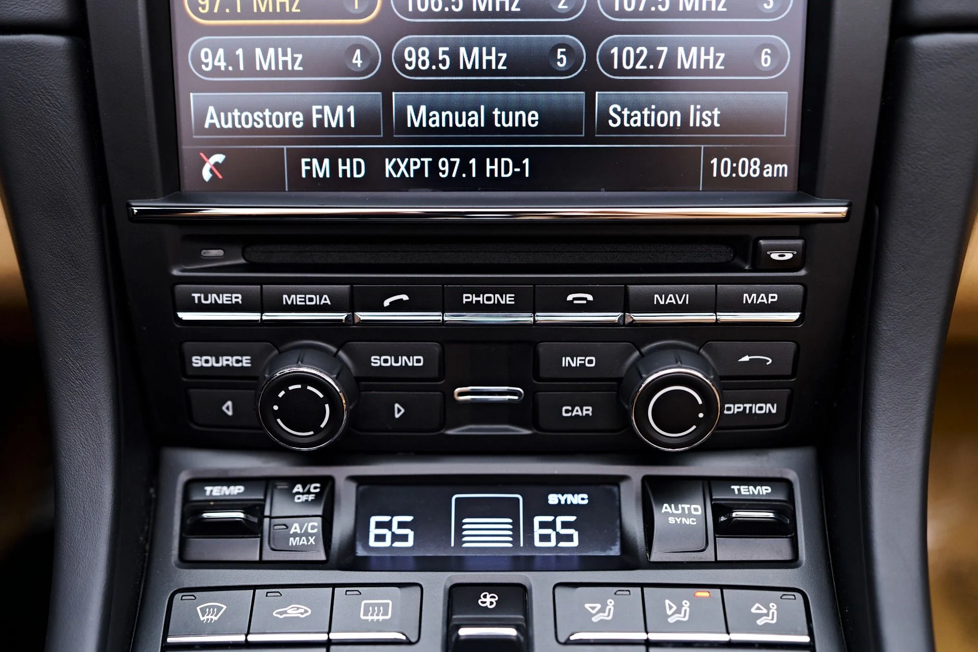 mph071_2984423515_Used_2015_Porsche_911_Carrera_1752707667_2c1fdf01d7