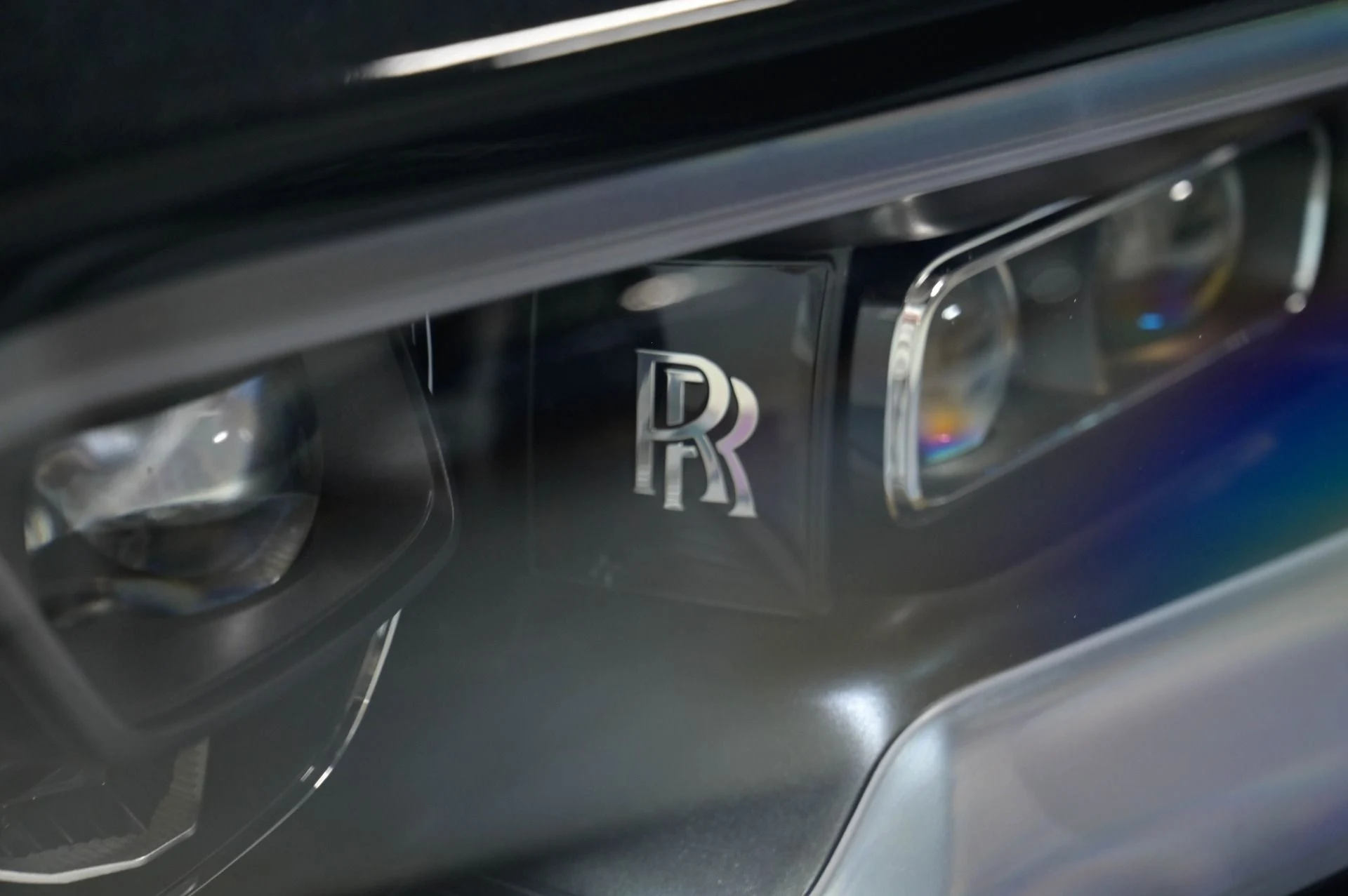 mph071_2984442017_Used_2023_Rolls_Royce_Cullinan_1782858557_f789b33565