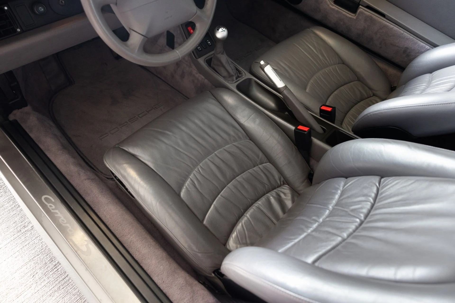 mph071_3016386506_Used_1997_Porsche_911_Carrera_4_S_1785968779_fd06c0022b