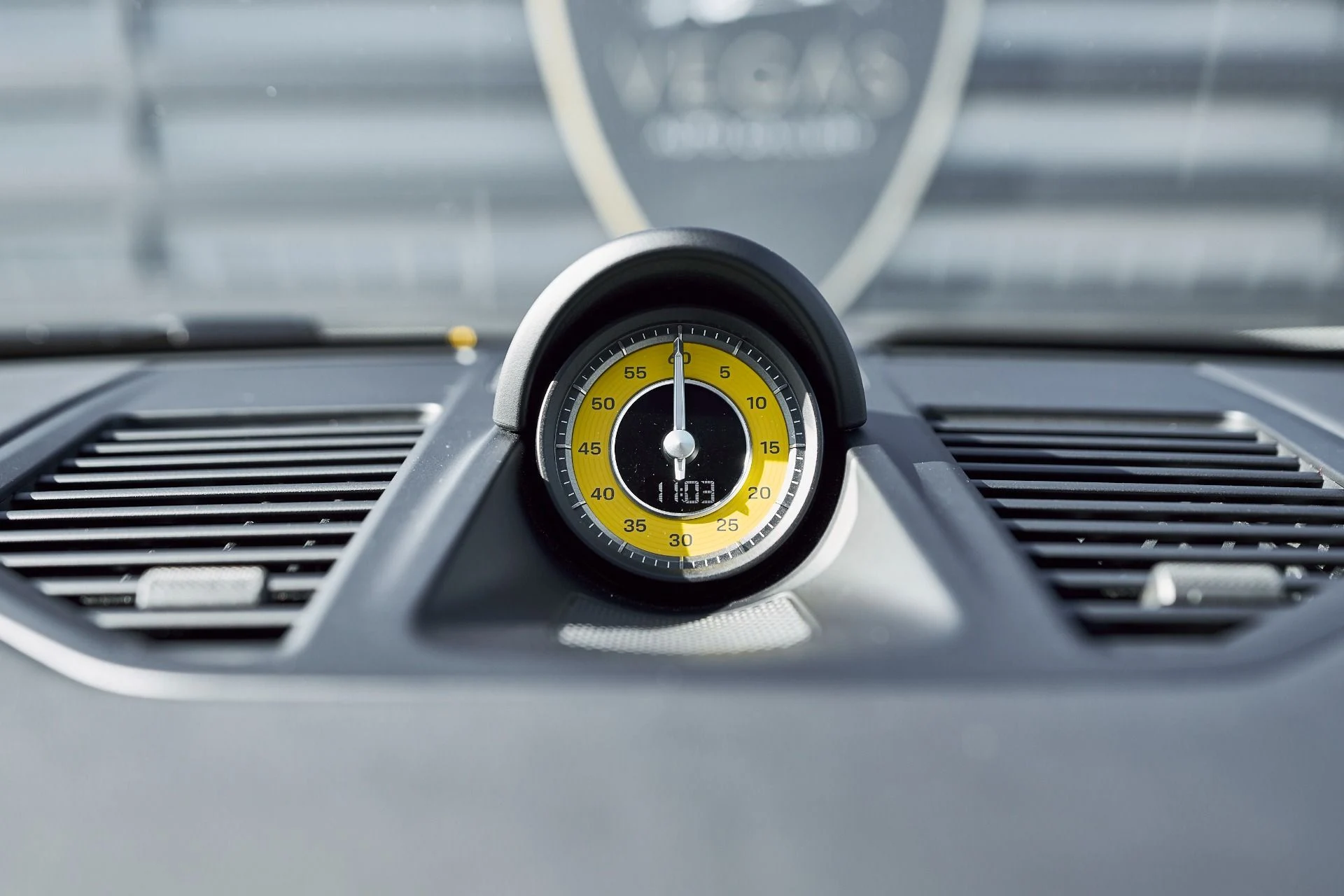 mph071_3050990632_Used_2021_Porsche_911_Turbo_S_1765593095_deb02f3791