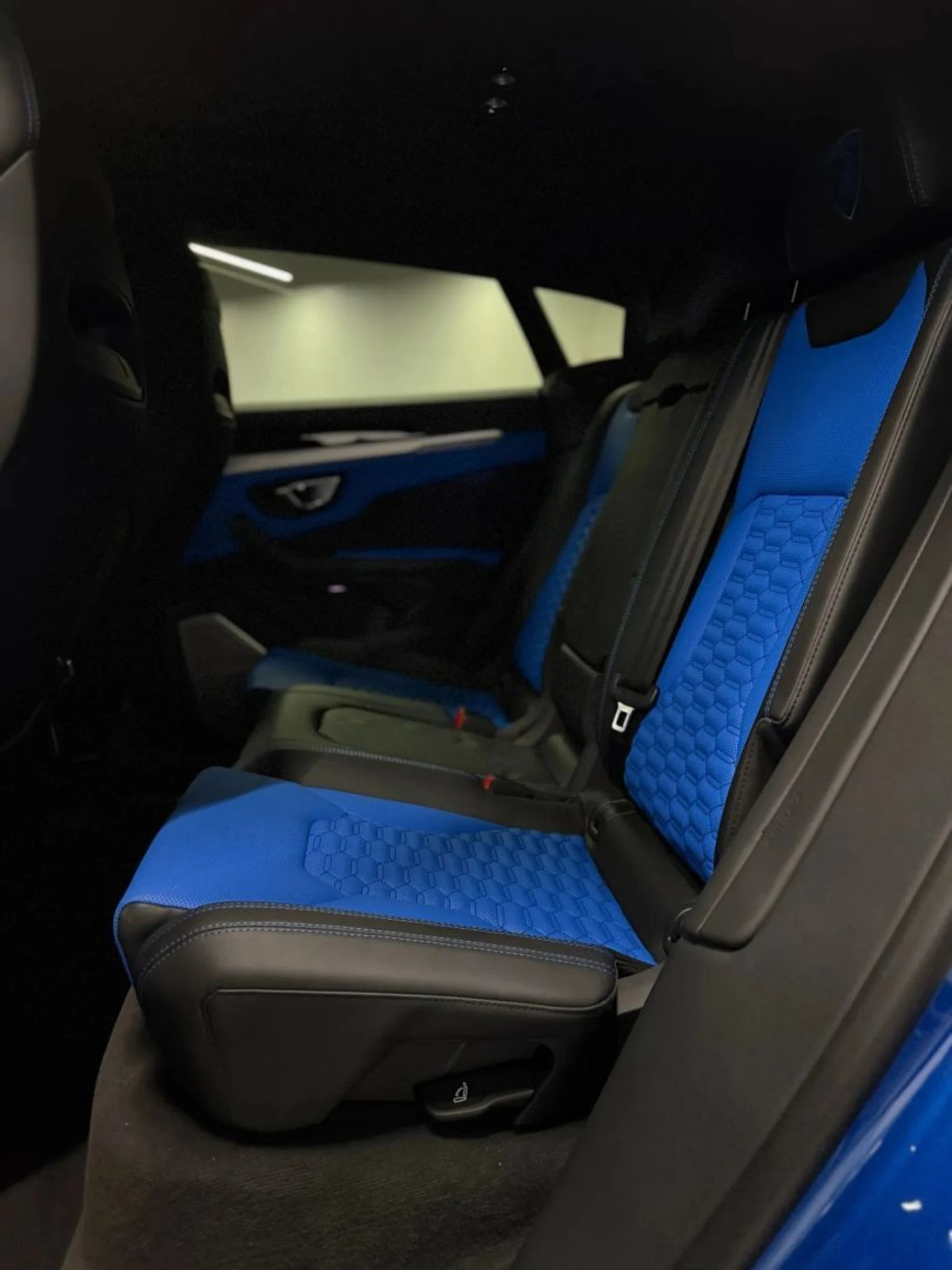 mph071_3099815854_202601_c8a21782ed534112b9315836eee6194e_56cde75057