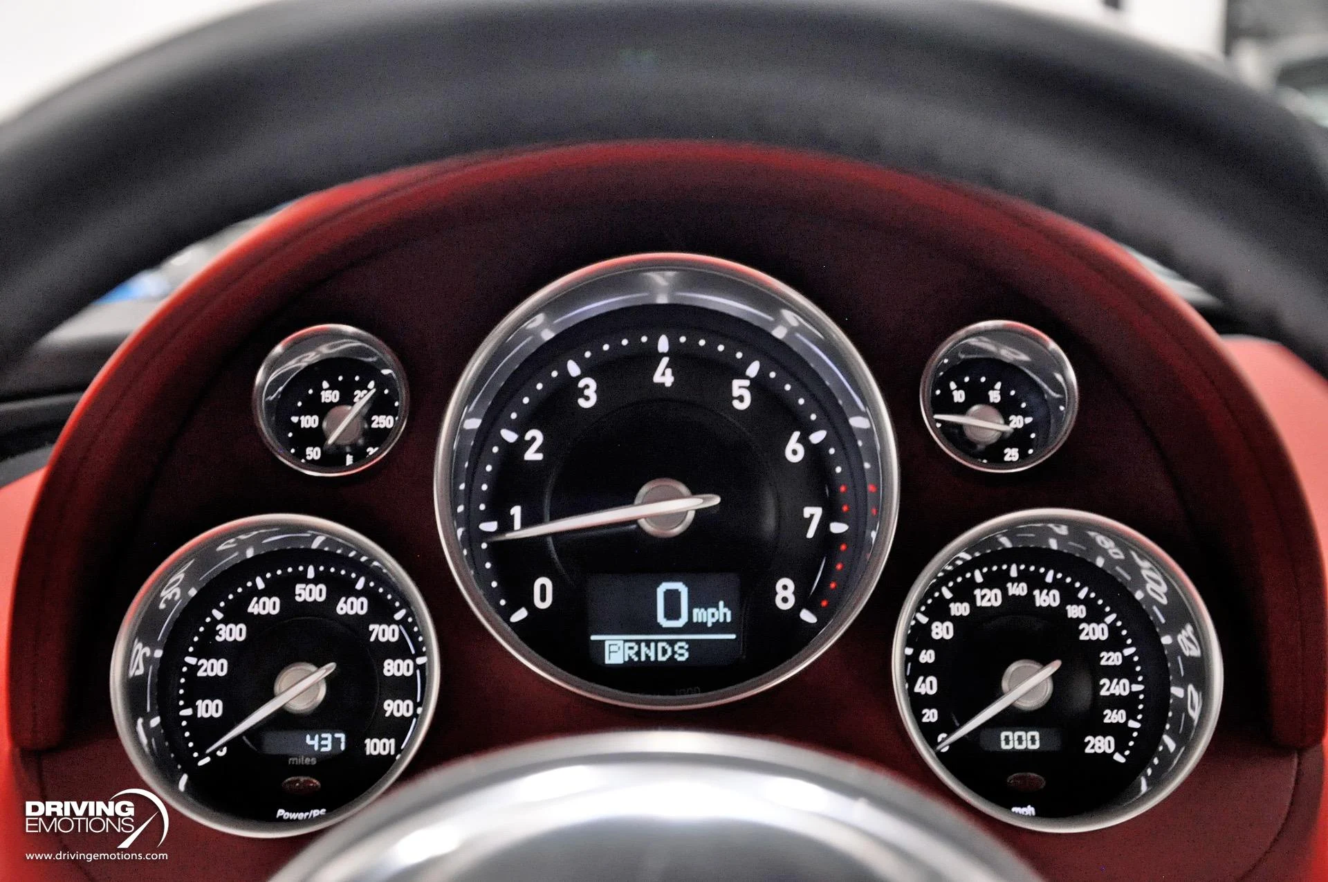 mph071_3124917480_479_p72_l_2553ea7246