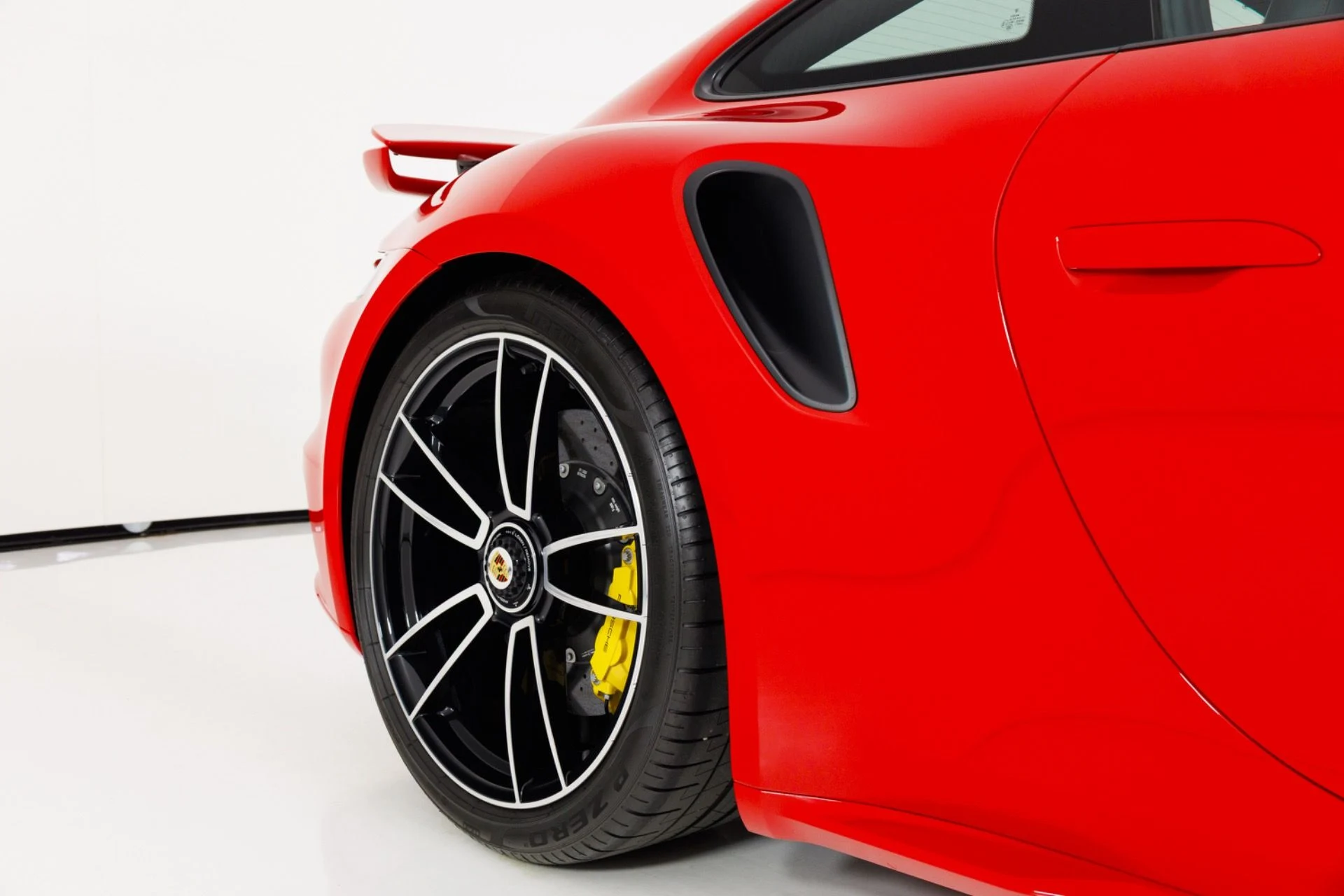 mph071_3168486914_Used_2021_Porsche_911_Turbo_S_1776203933_801e072c71