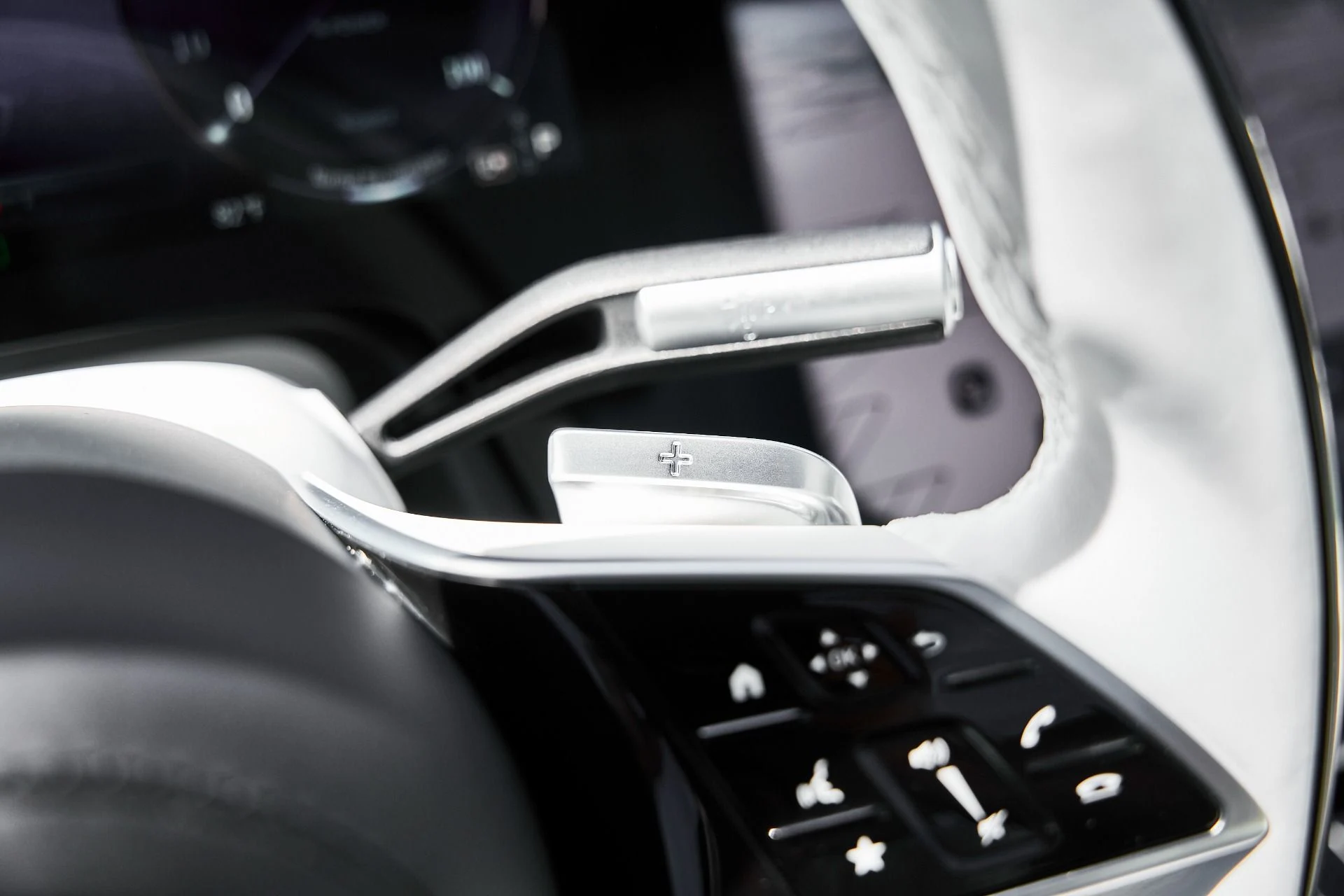 mph071_3218891826_Used_2024_Mercedes_Benz_EQS_Maybach_EQS_680_1774575273_816d2cafd7