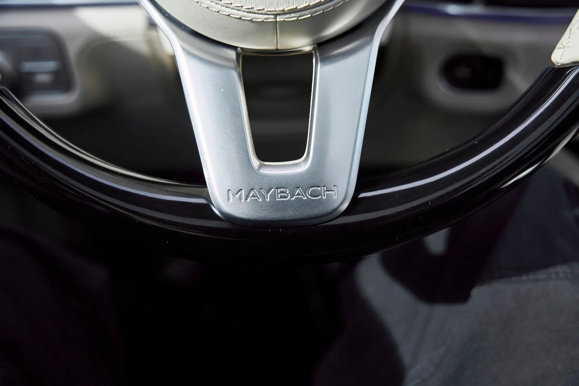 mph071_3232894463_Used_2022_Mercedes_Benz_GLS_Maybach_GLS_600_1769655694_7a3bb9b071