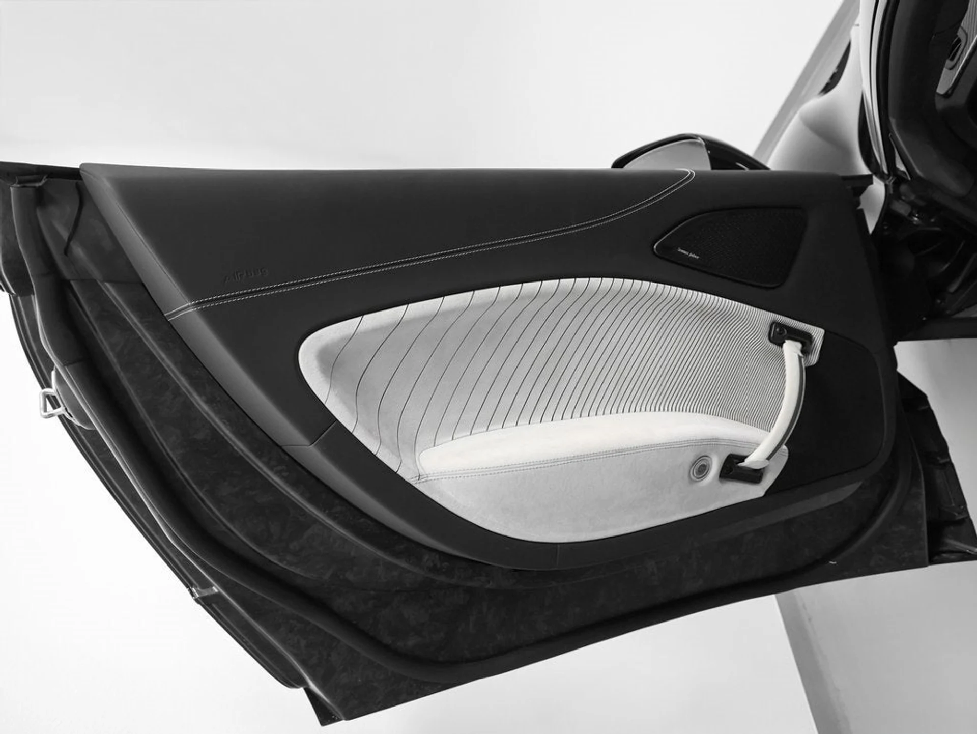 mph071_3294523043_72_f81bd8c166