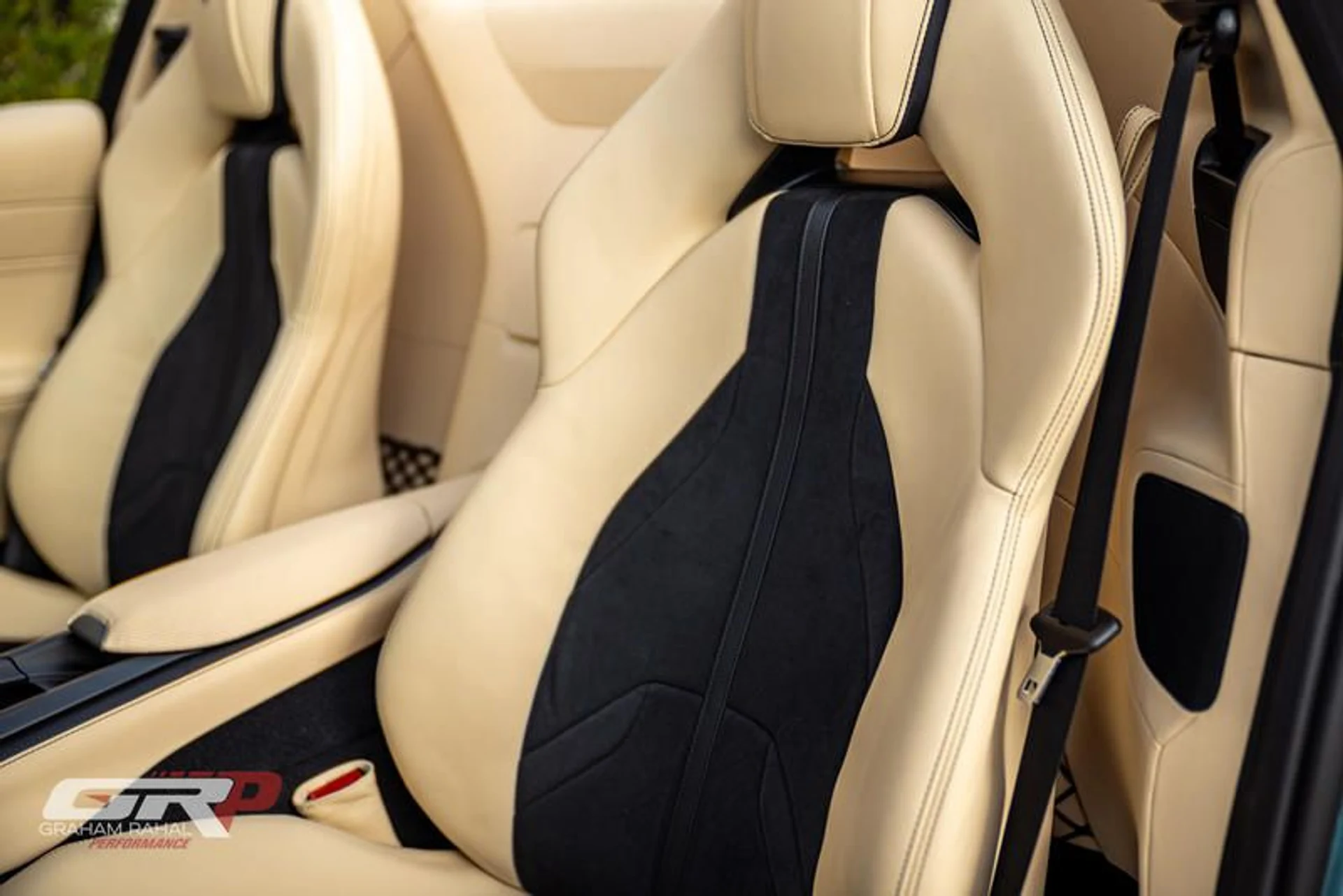 mph071_3334396619_8_AEE_60_DE_E628_4_DF_6_AB_93_F131737_D6_C5_B_d4daa3d78b