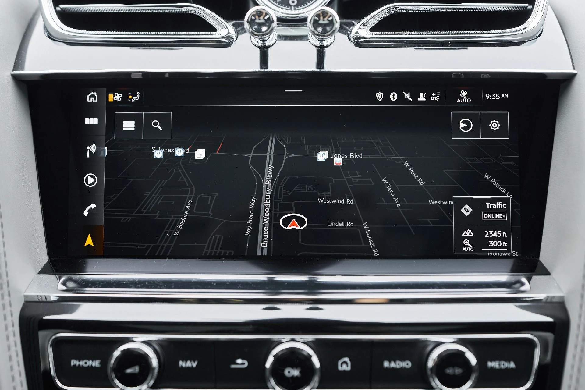 mph071_3359958882_Used_2023_Bentley_Bentayga_EWB_Azure_1763502594_51e2d1cd8e