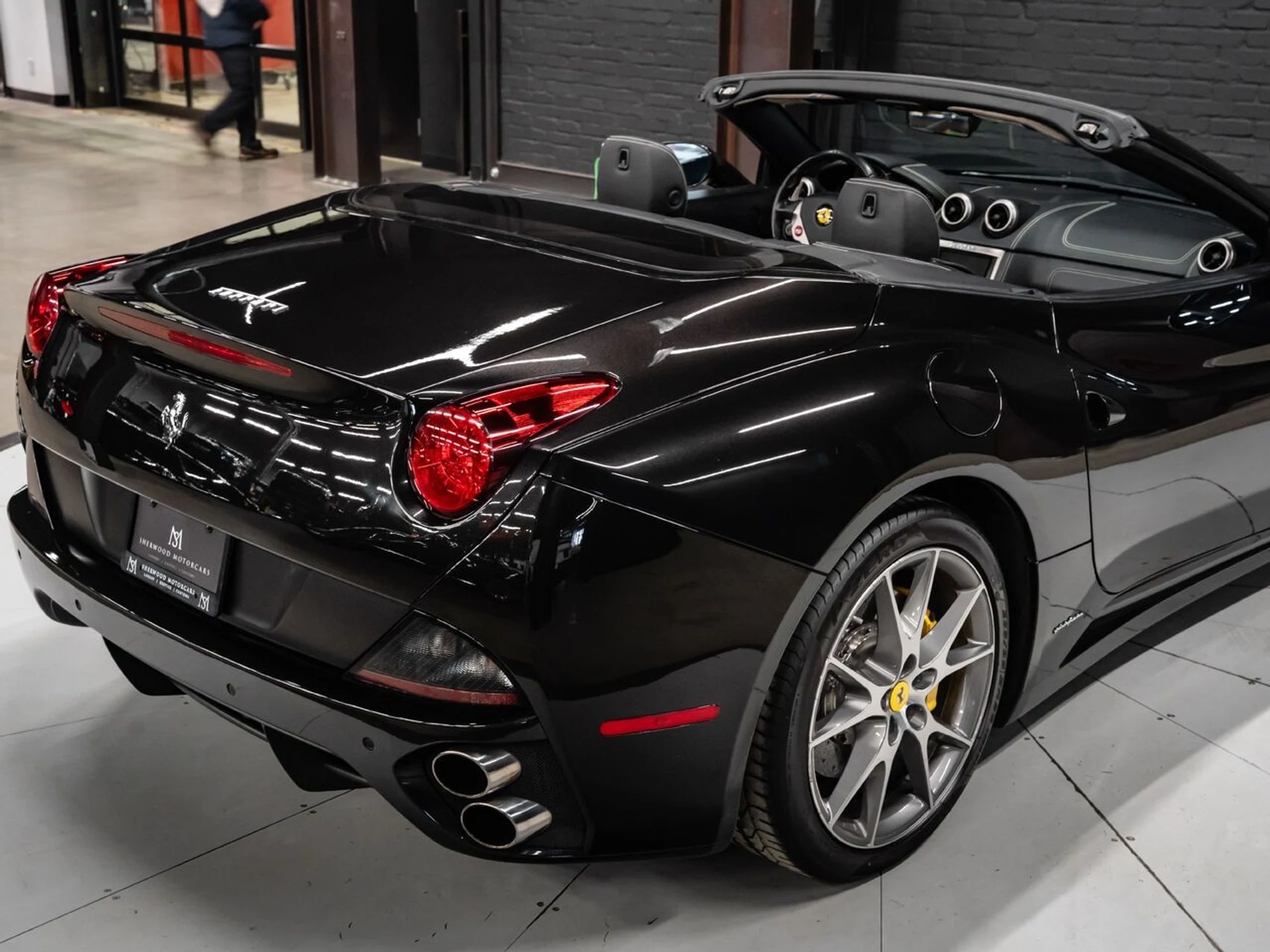 mph071_3379206489_ferrari_california_2011_66337a2490