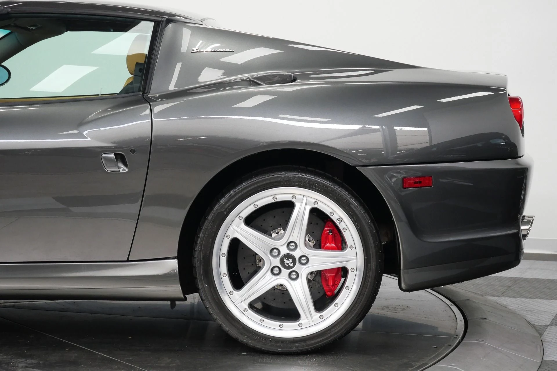 mph071_3386872365_Used_2005_Ferrari_575_Superamerica_Extremely_Low_Miles_GTC_Handling_Package_1778708011_43b1a3ad27