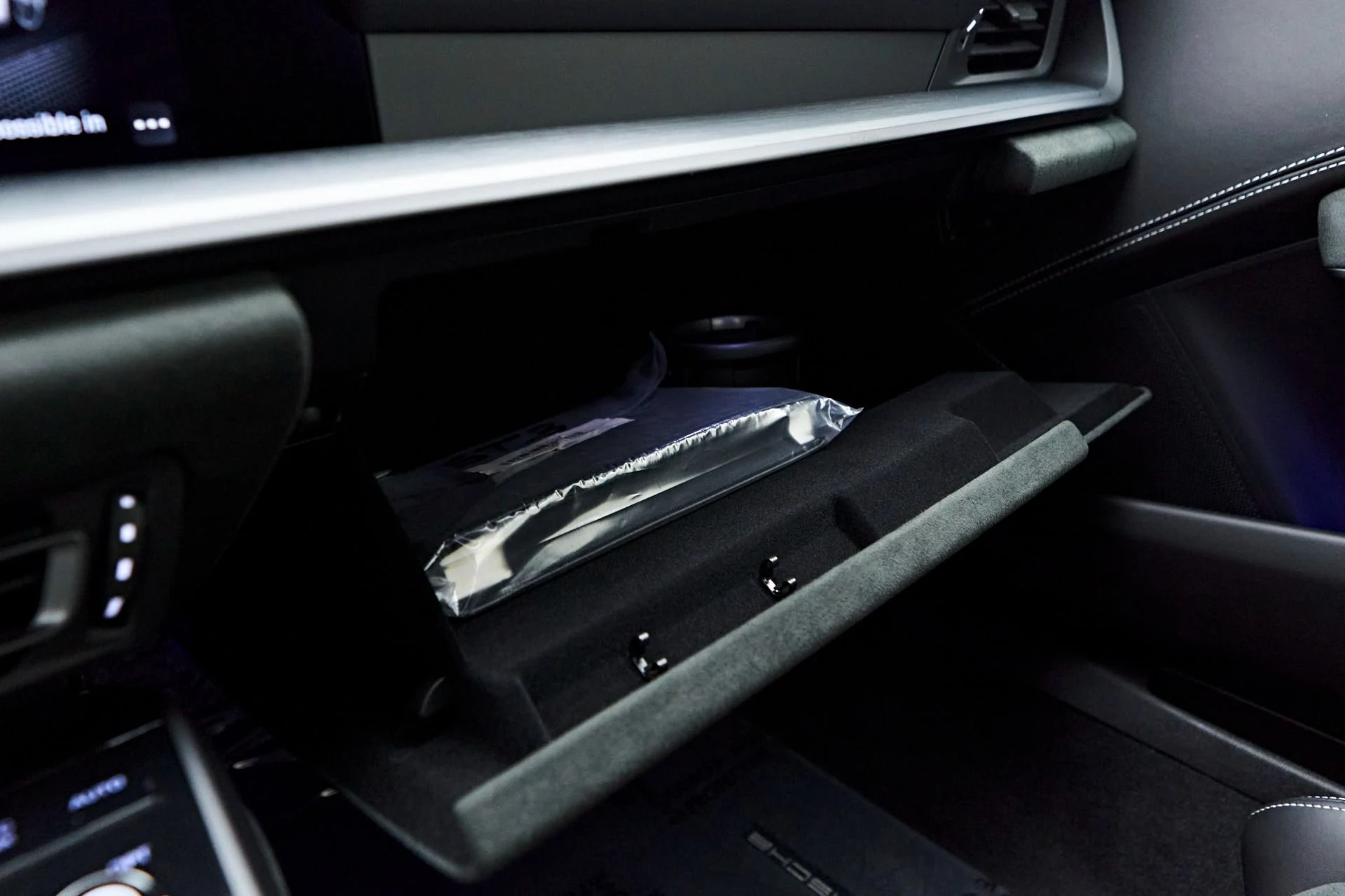 mph071_3399898526_Used_2023_Porsche_911_GT_3_1723305784_556d5f5450