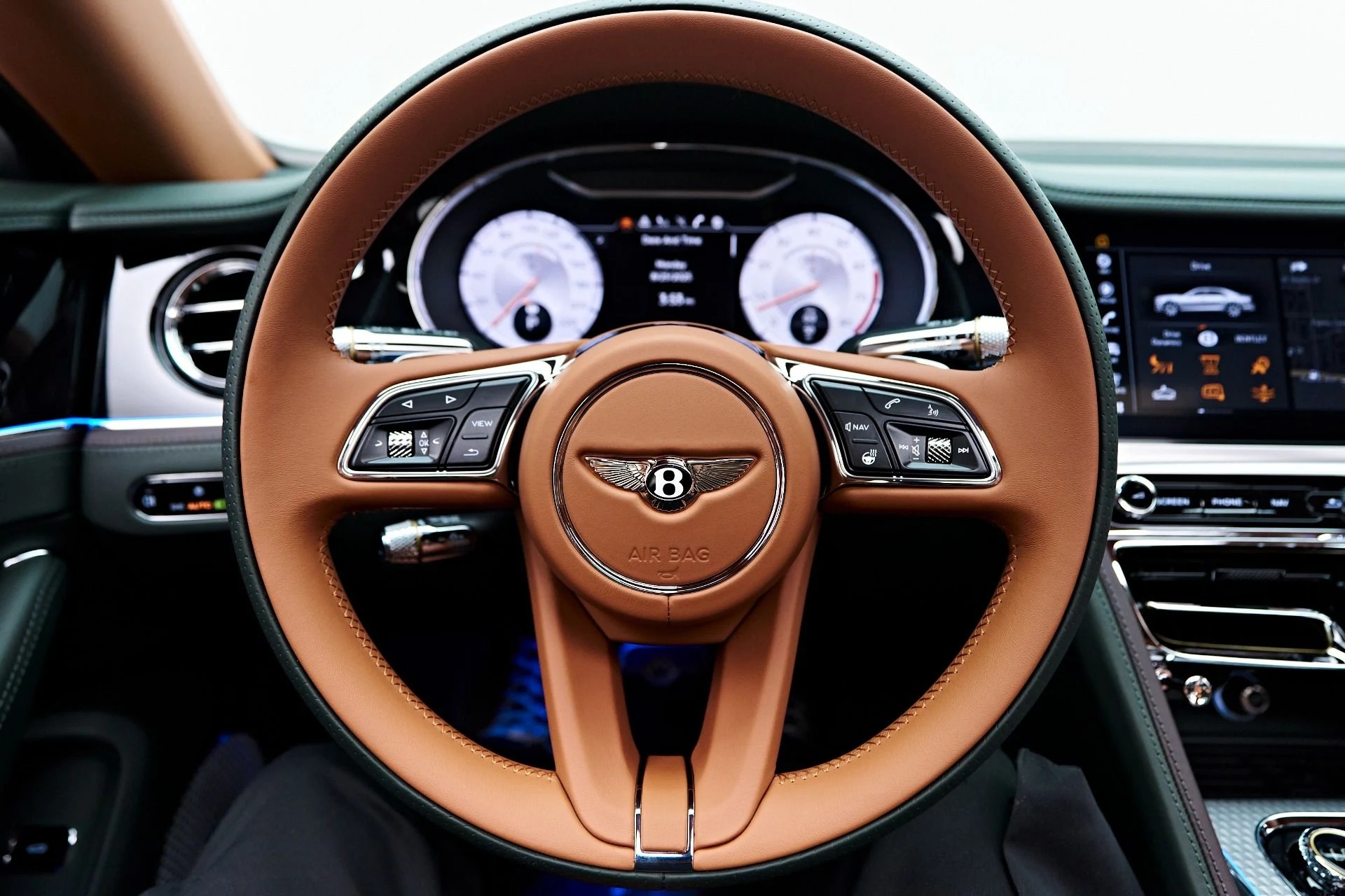 mph071_3448288653_Used_2024_Bentley_Flying_Spur_Mulliner_W12_1756173526_46e867373e