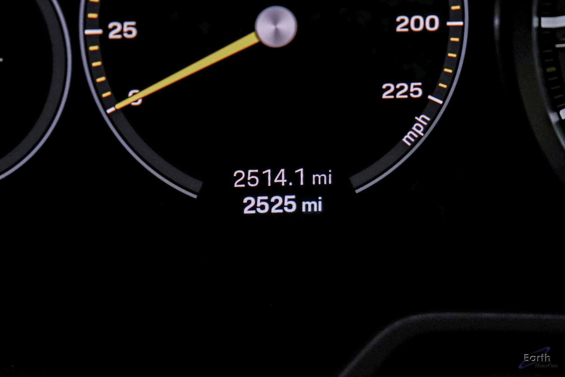 mph071_3454244706_8a9a70e80c1d449ec8b81ad588ca353cx_52c0c9ea66