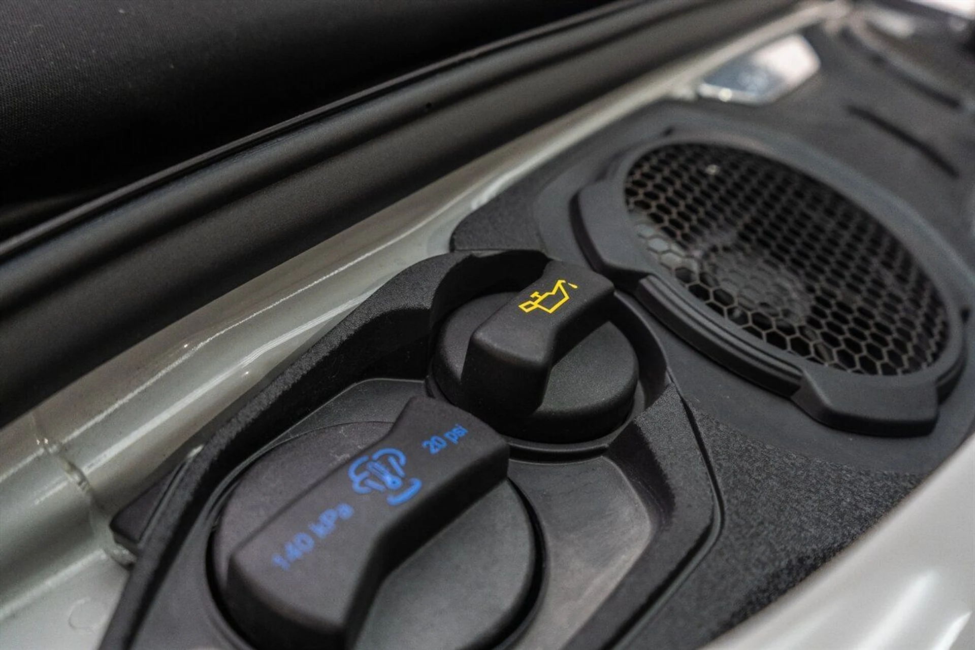 mph071_3530065891_5dacbca937_1280_ea0676c096