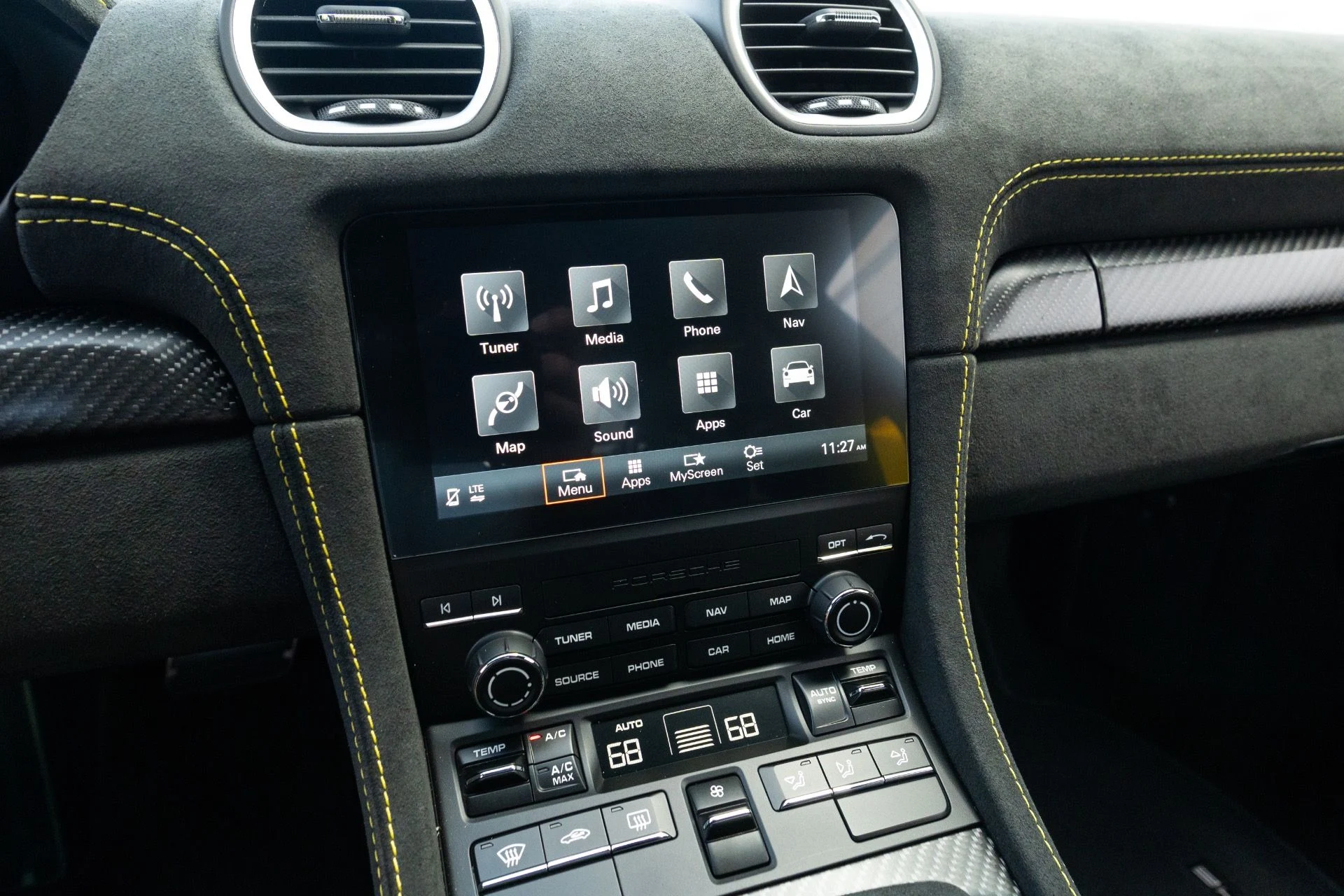 mph071_3558613348_Used_2024_Porsche_718_Cayman_GT_4_RS_1775021054_b15ee79c69