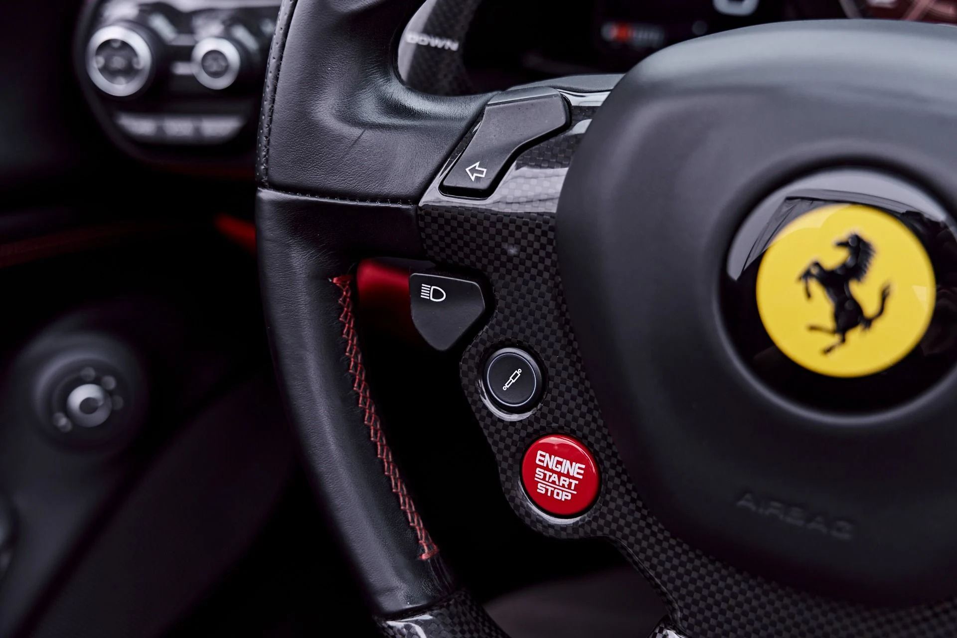 mph071_3685852444_Used_2018_Ferrari_488_Spider_Base_1782759921_69dbffbf96