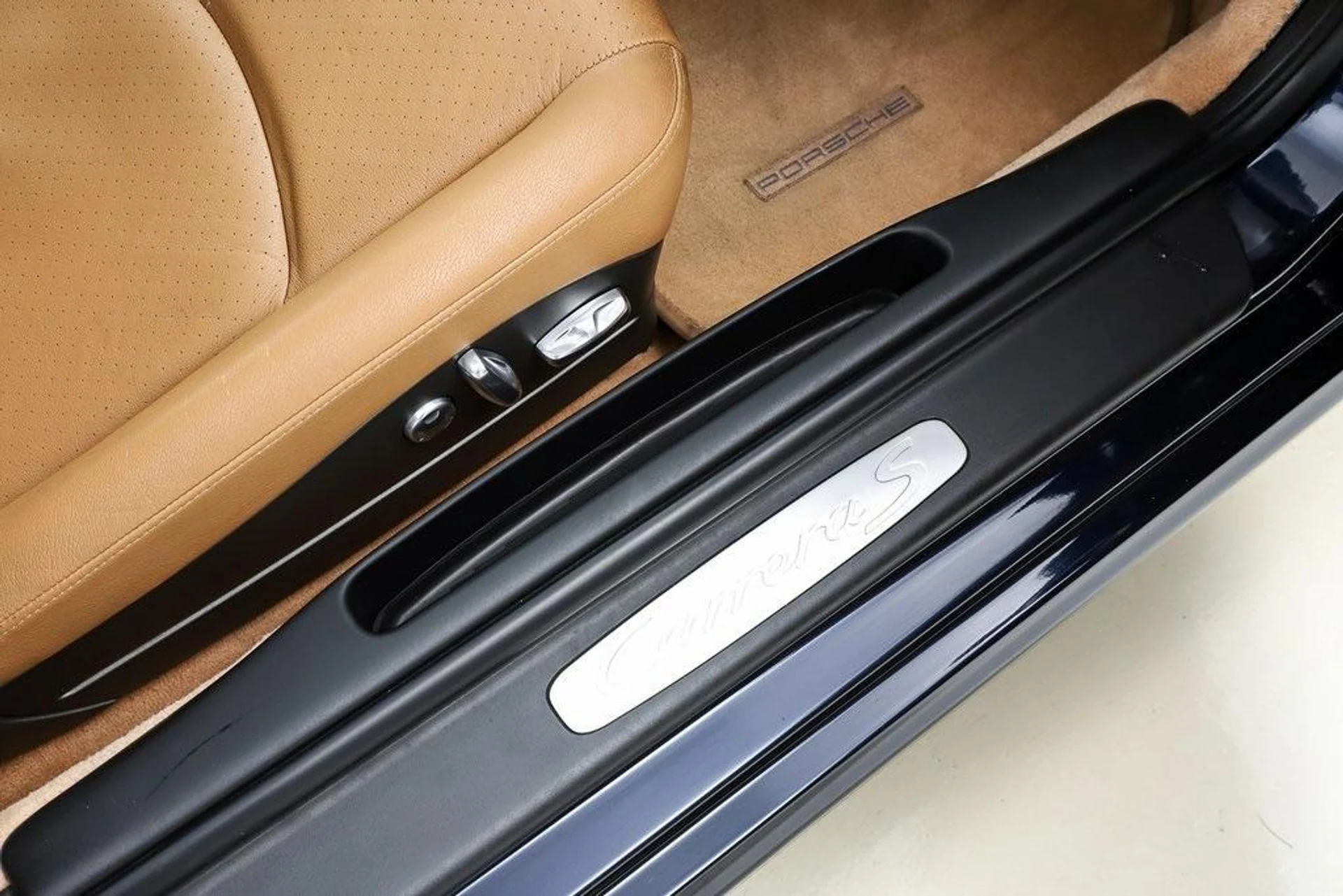 mph071_3745208672_THWZX_Xl_MGRB_09_J_y_Cytdb_Ski_Qc_d33c86e159