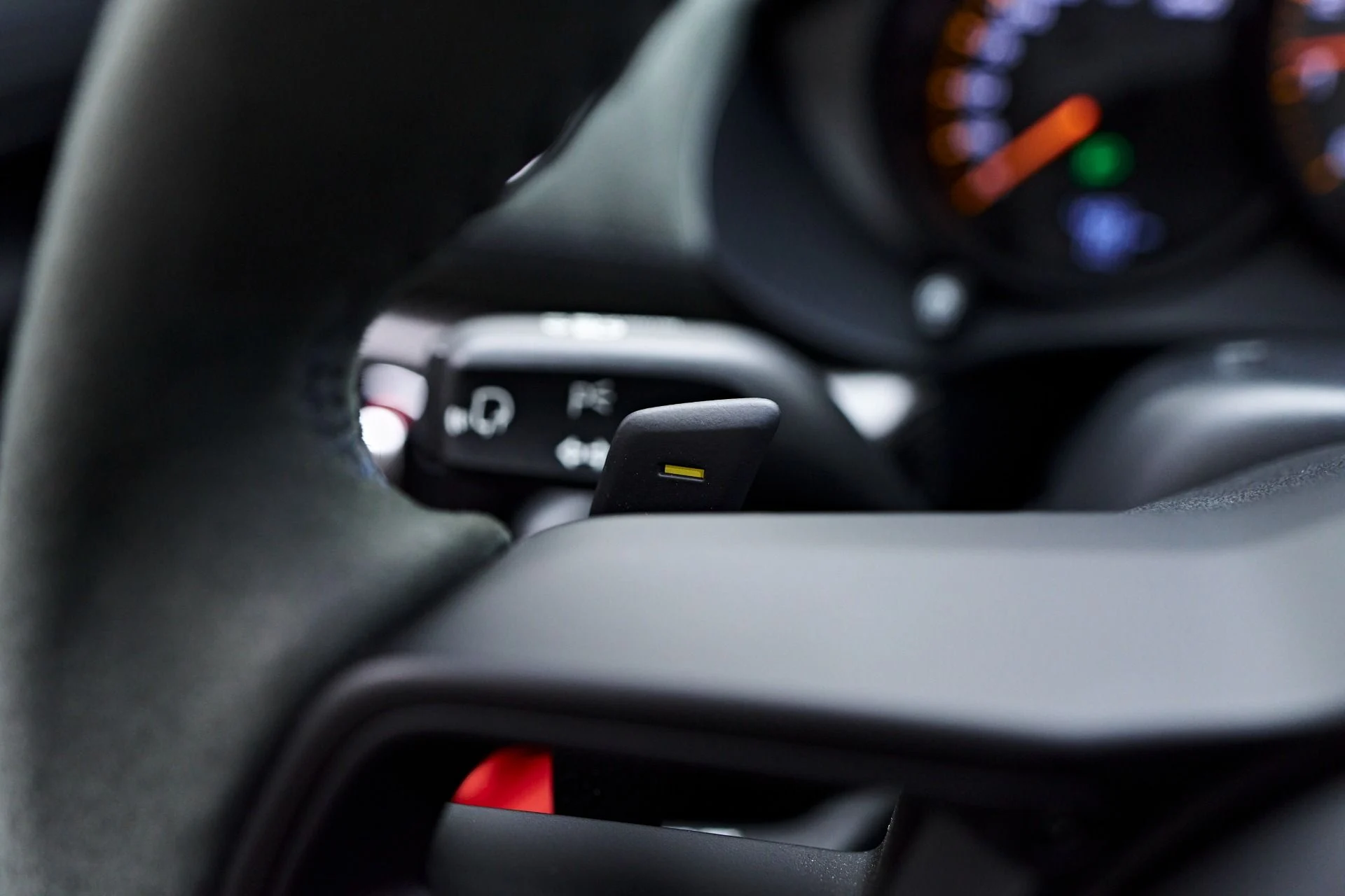 mph071_3783597924_Used_2025_Porsche_718_Cayman_GT_4_RS_1754674090_621b2f5e42