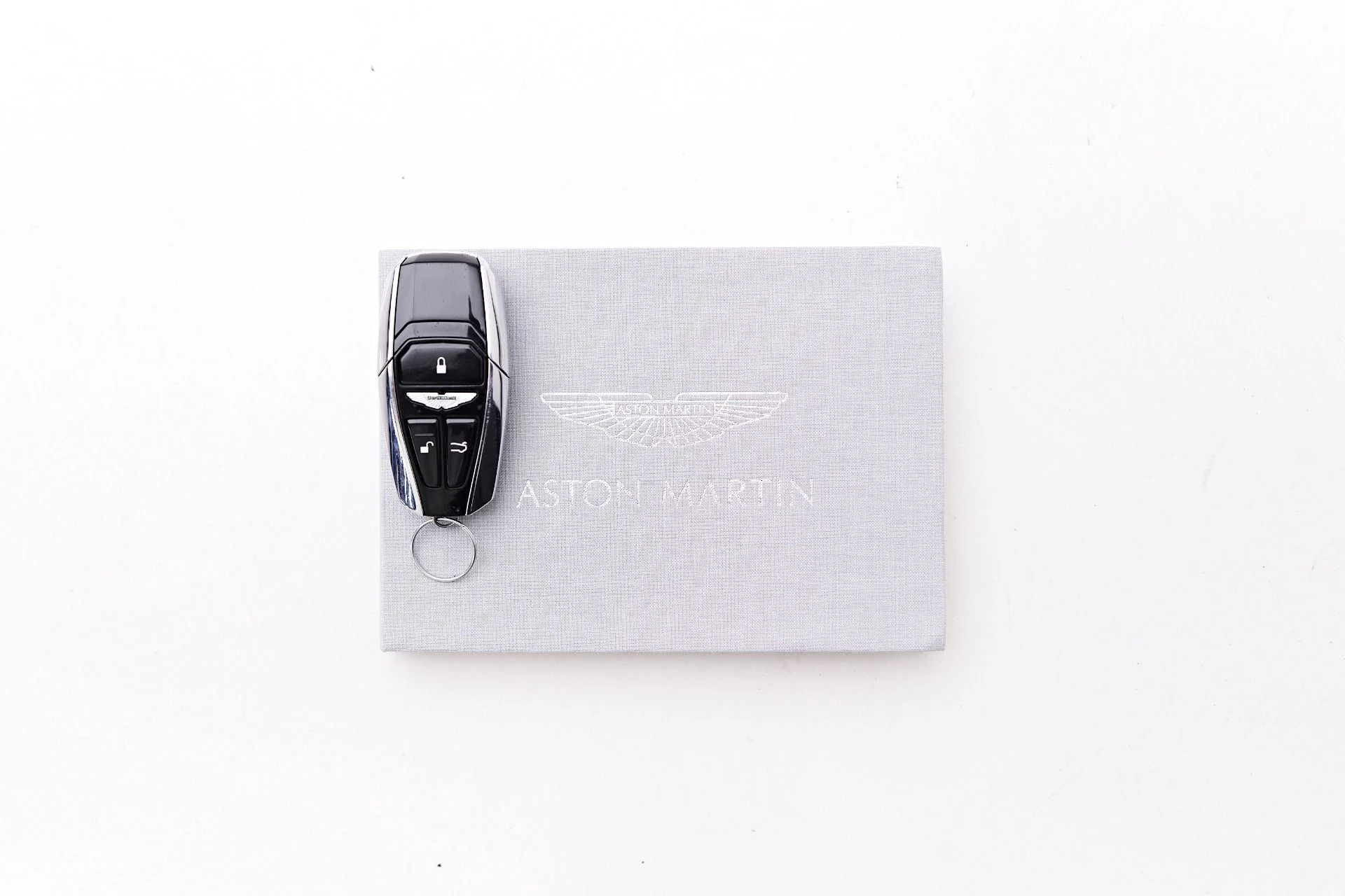 mph071_3813644338_Used_2020_Aston_Martin_DB_11_AMR_1756239441_1ef5d2f774