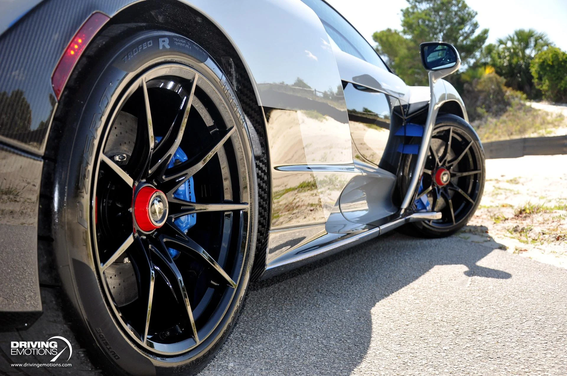 mph071_3857467202_683_p72_l_1be0687822