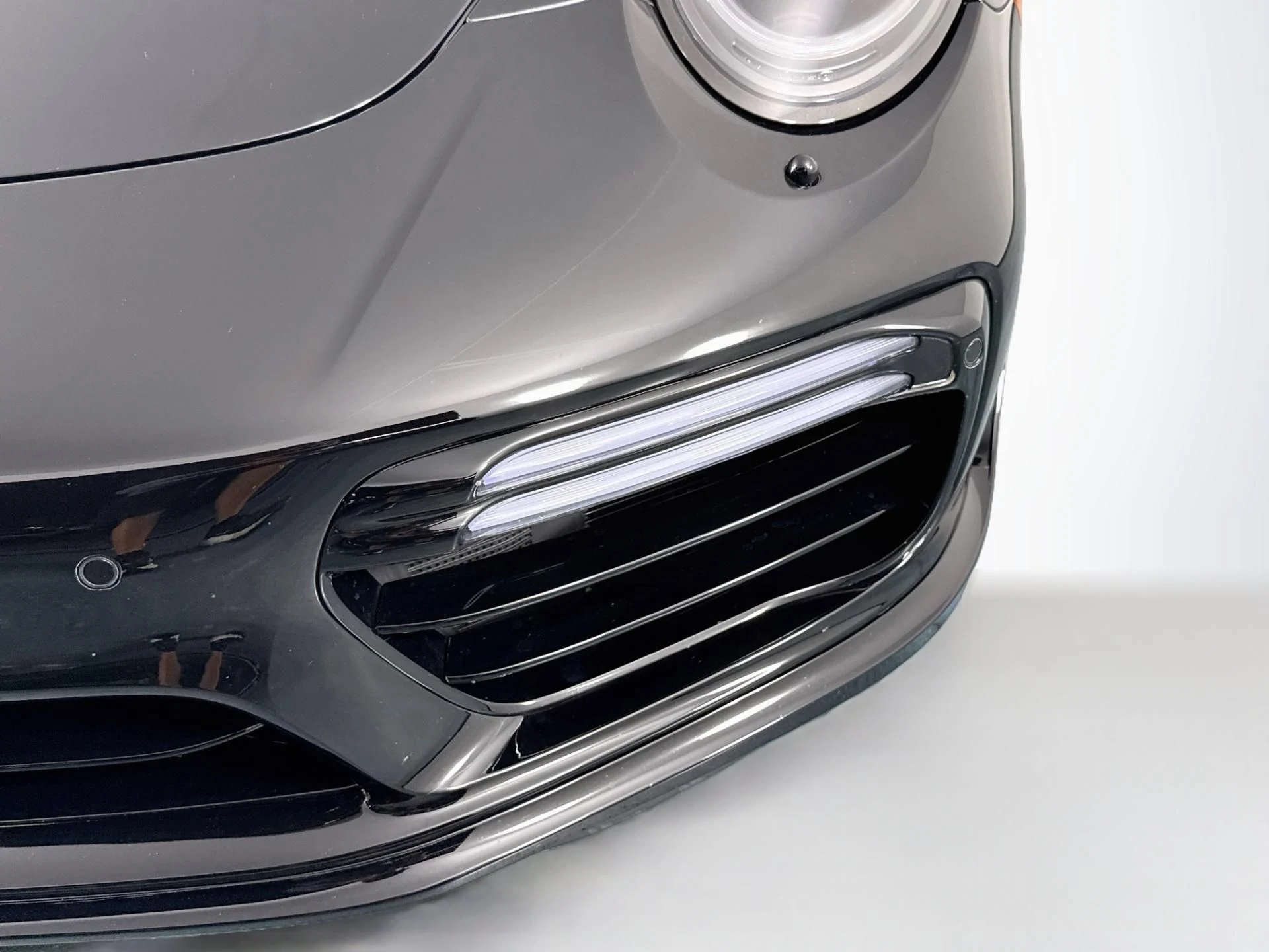 mph071_3878308110_Used_2018_Porsche_911_Turbo_S_Exclusive_Series_1789771452_772f7c6e8f