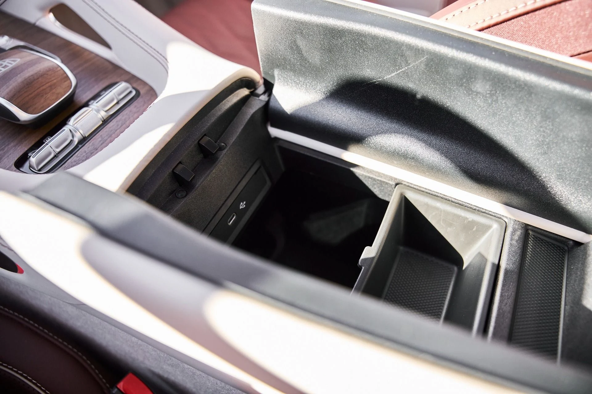 mph071_3935491496_Used_2026_Mercedes_Benz_GLS_Maybach_GLS_600_1772593281_c33c6170c4